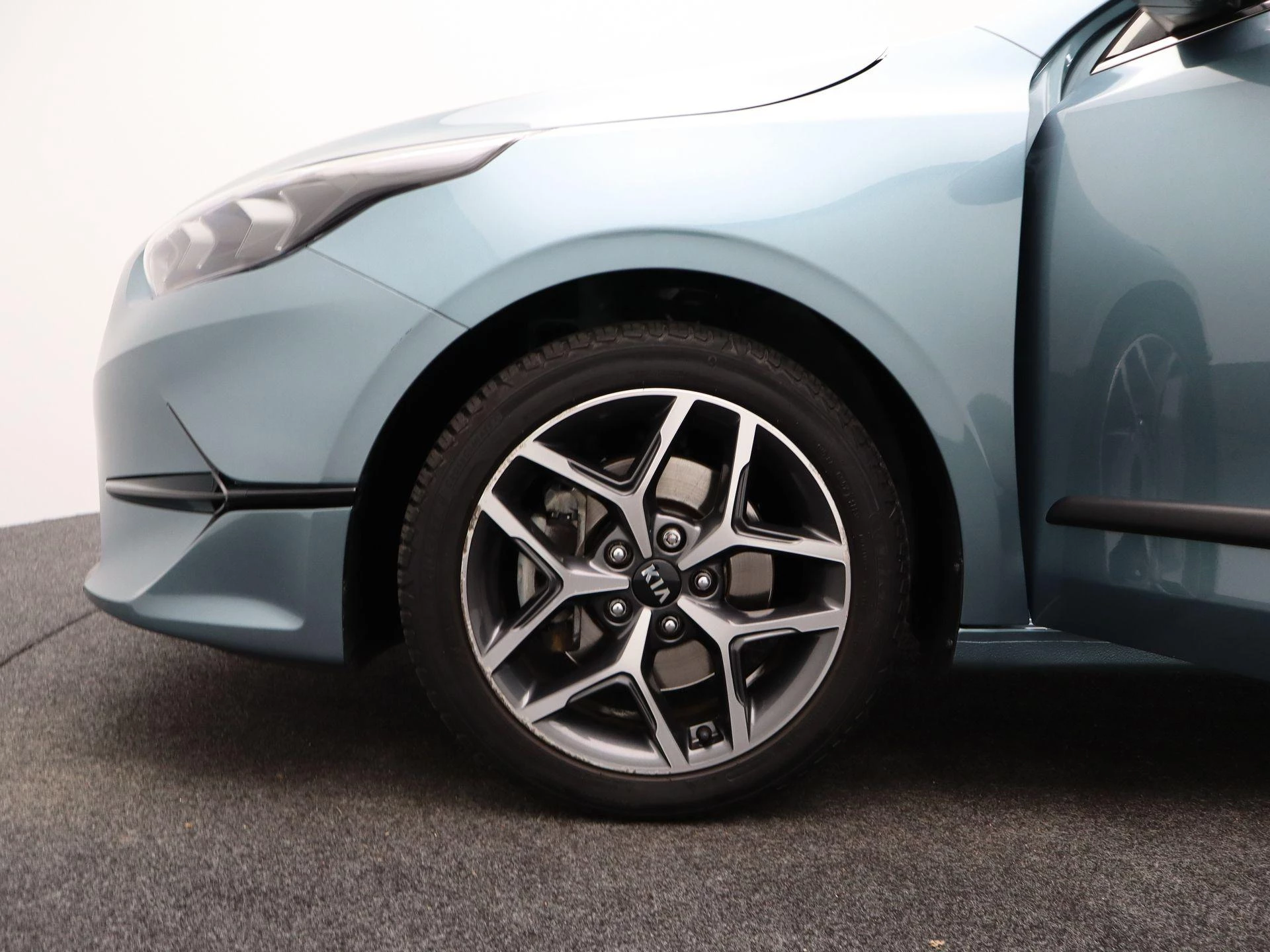 Kia-Ceed Sportswagon-image-31