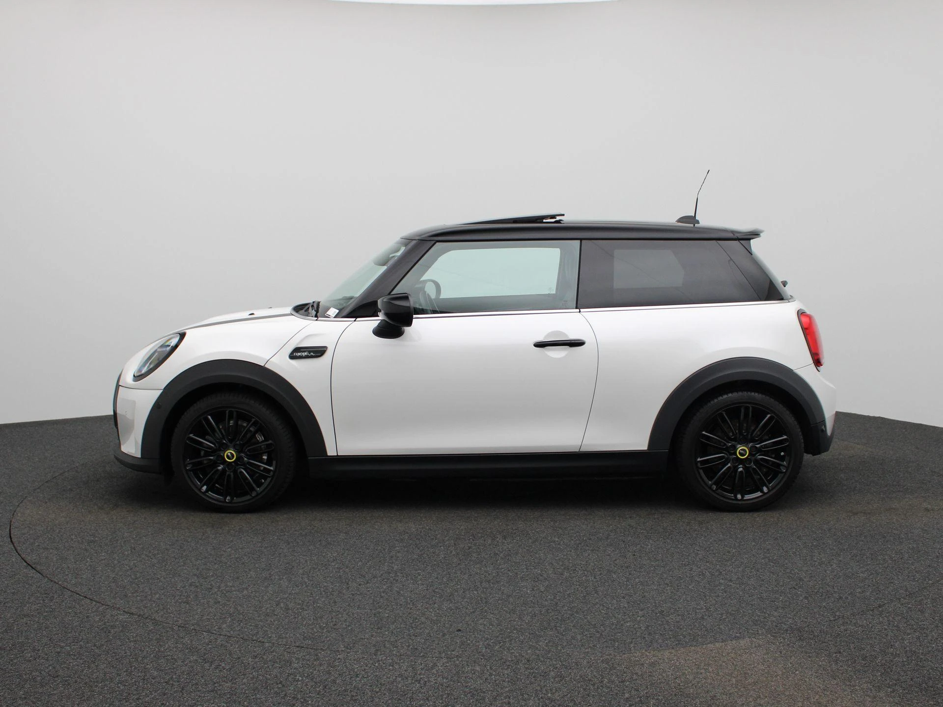 MINI-Electric-image-3
