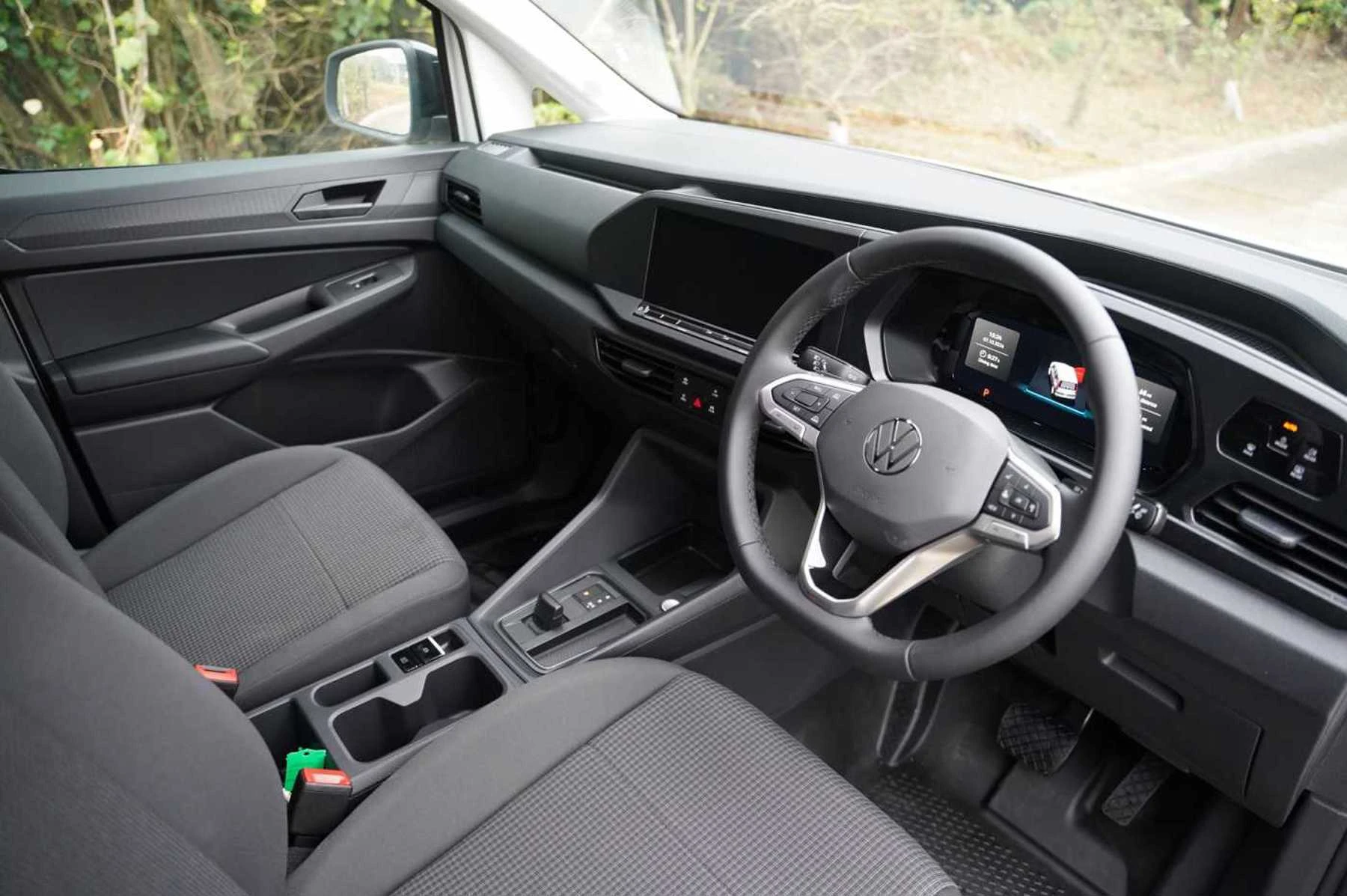 Volkswagen-Caddy-image-5