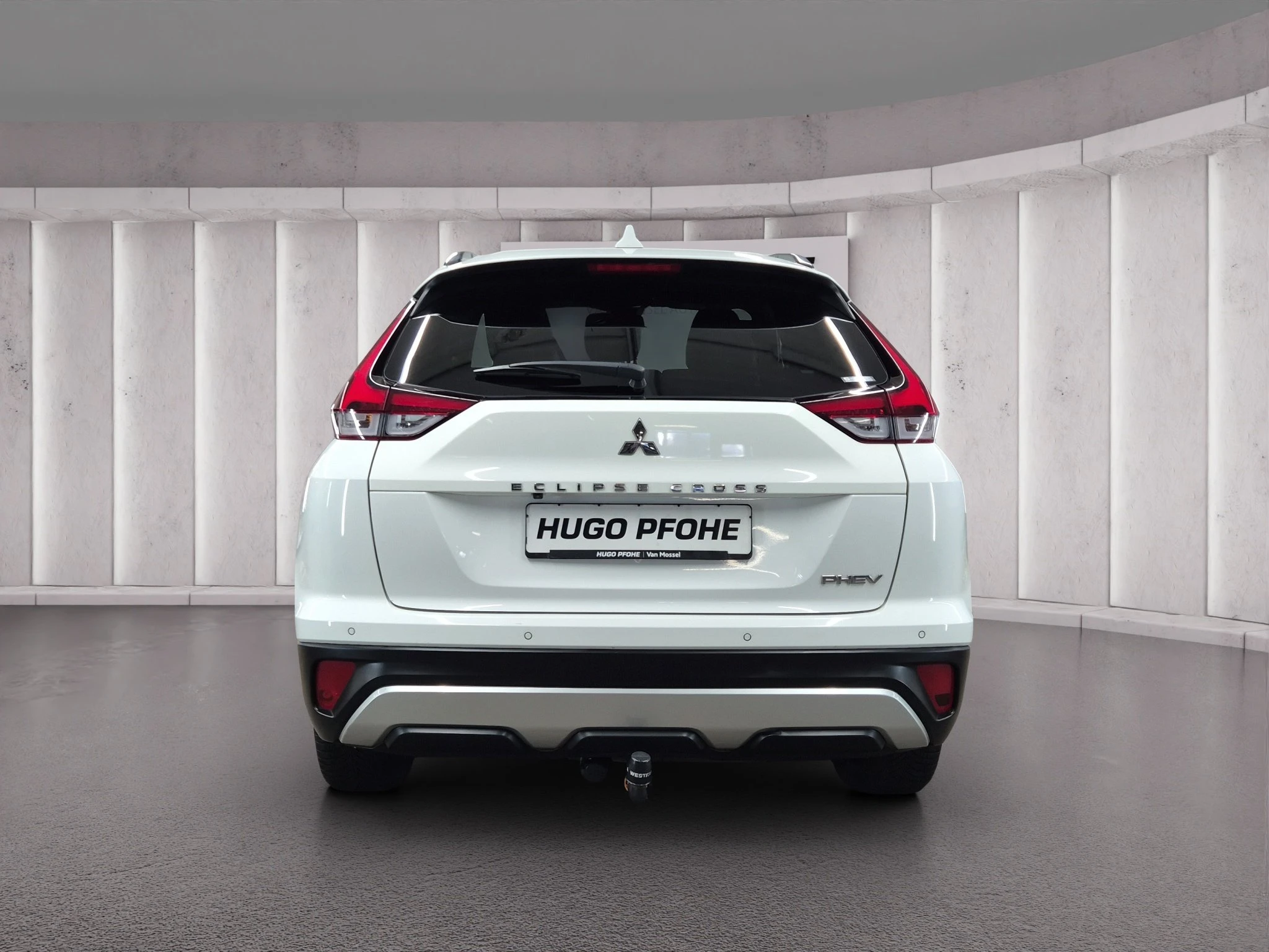 Mitsubishi Eclipse Cross 2.4 MIVEC Eclipse Cross Hybrid INTRO