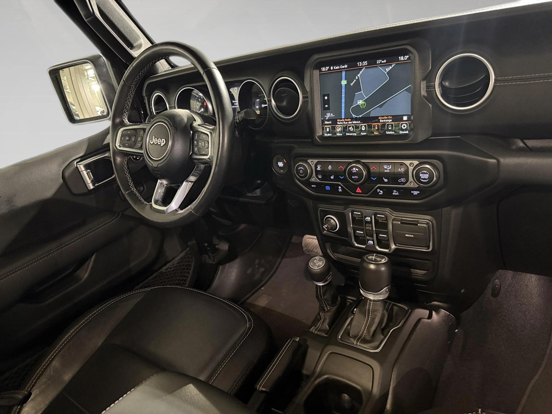 Jeep-Wrangler-image-7