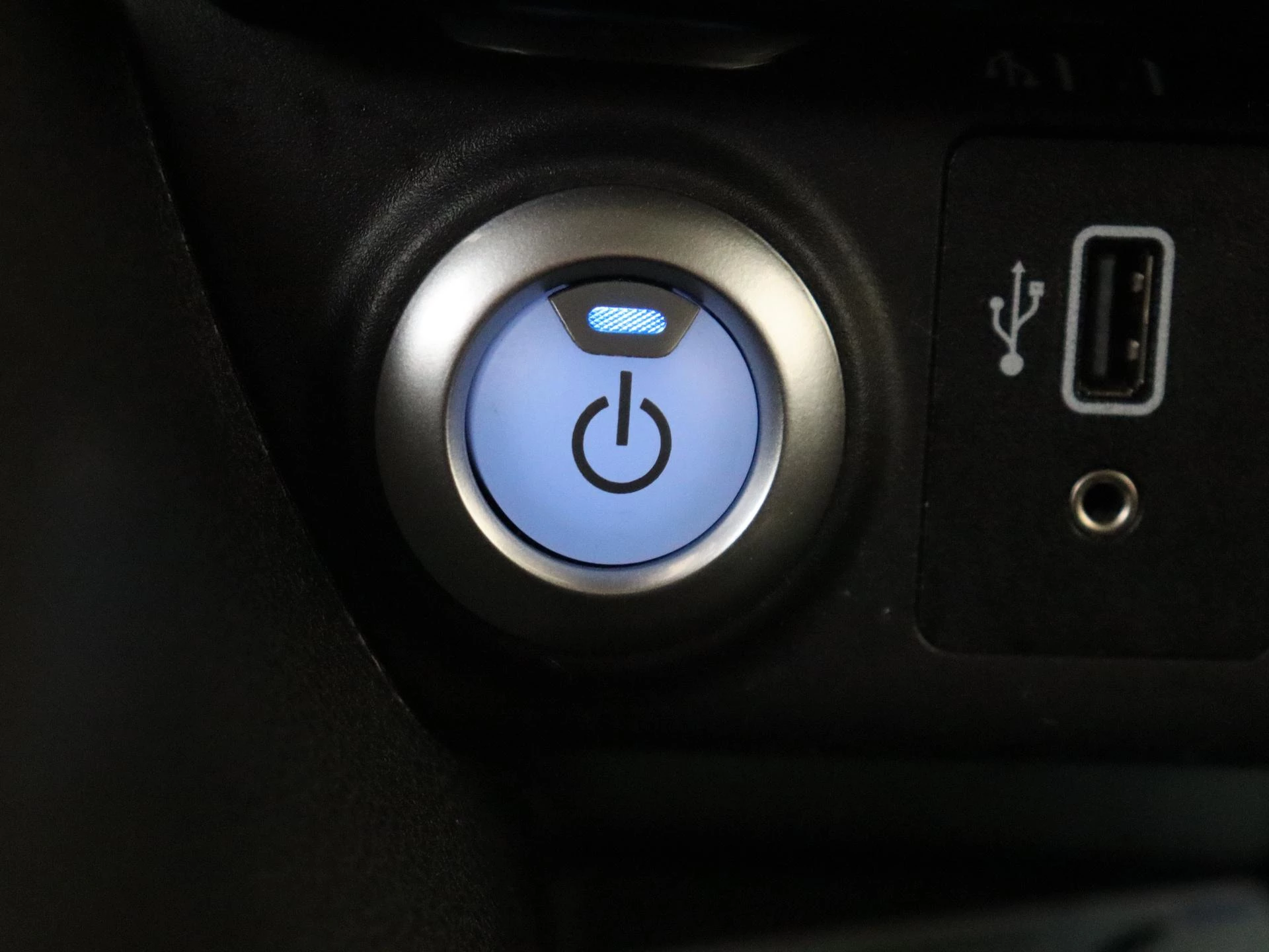 Nissan-Leaf-image-20