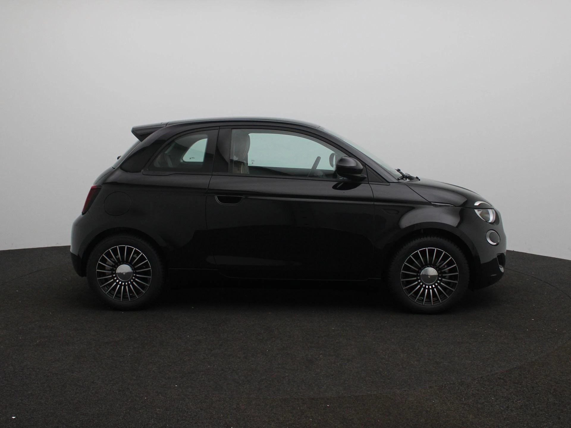 Fiat-500e-image-5
