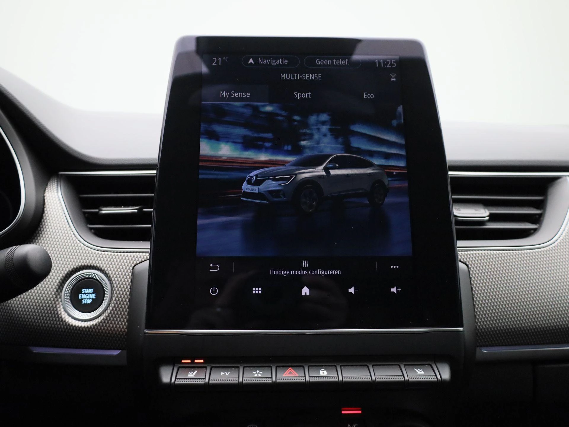 Renault-Arkana-image-24