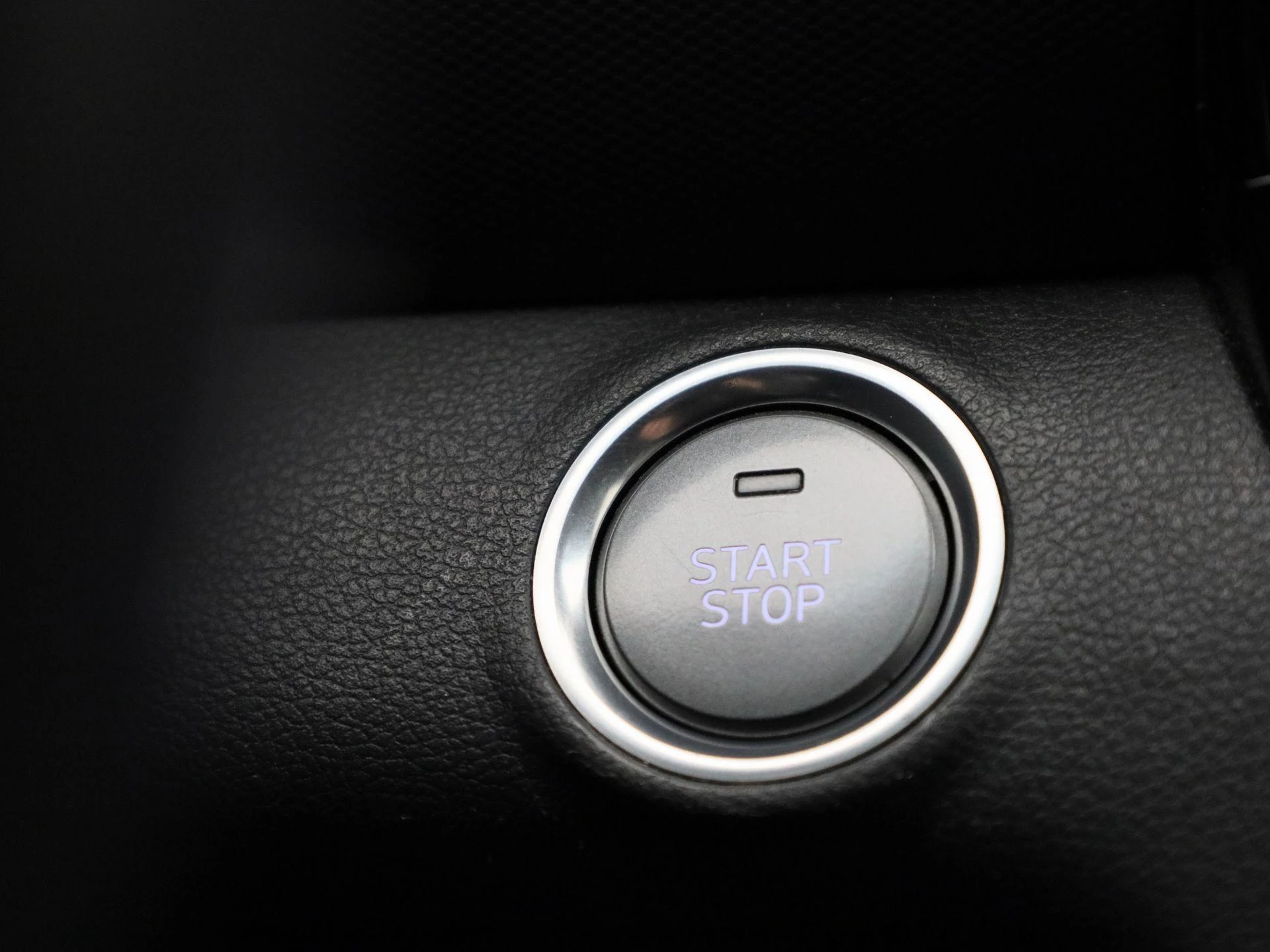 Hyundai-IONIQ-image-27