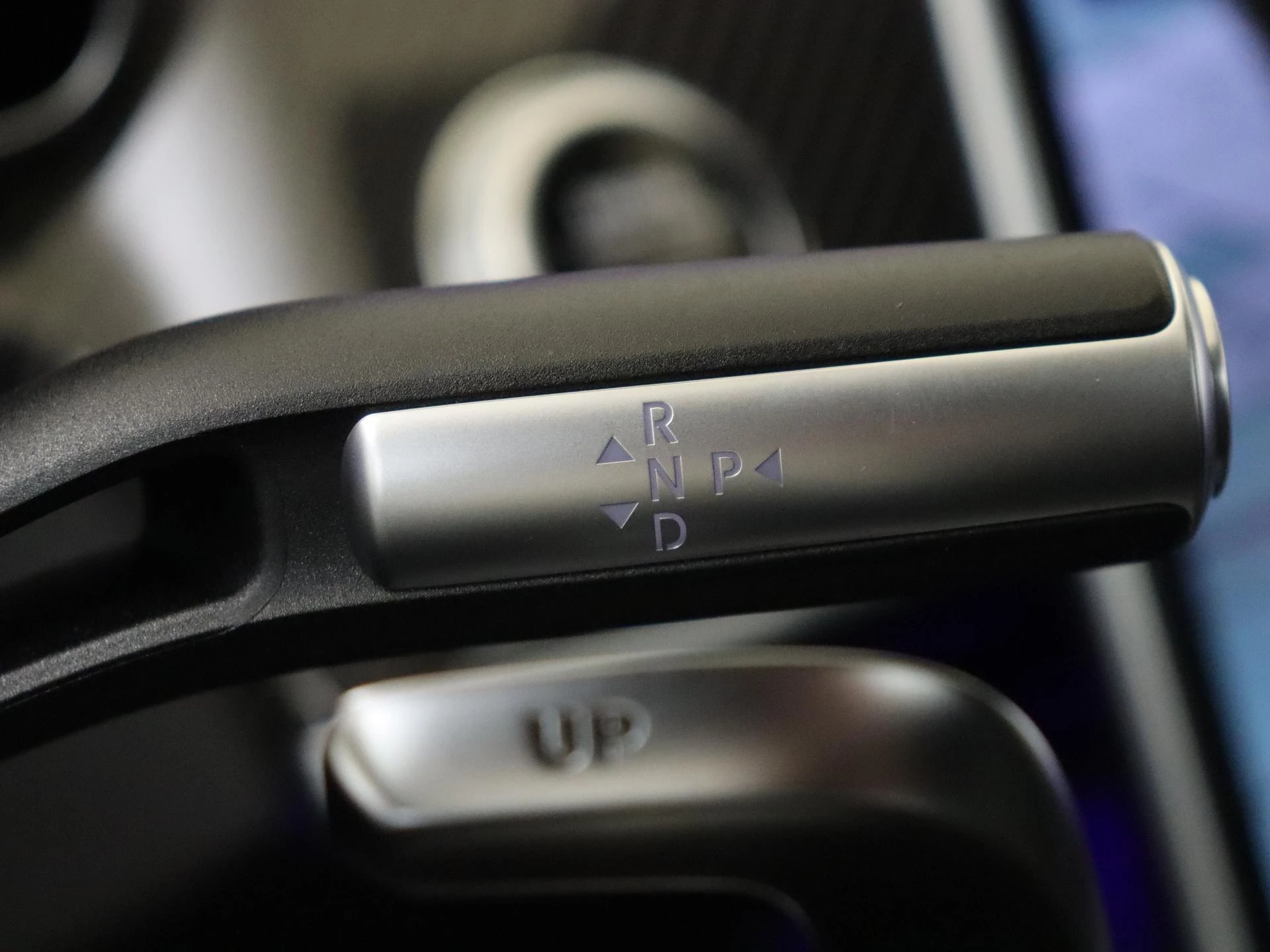 Mercedes-Benz-S-Klasse-image-15