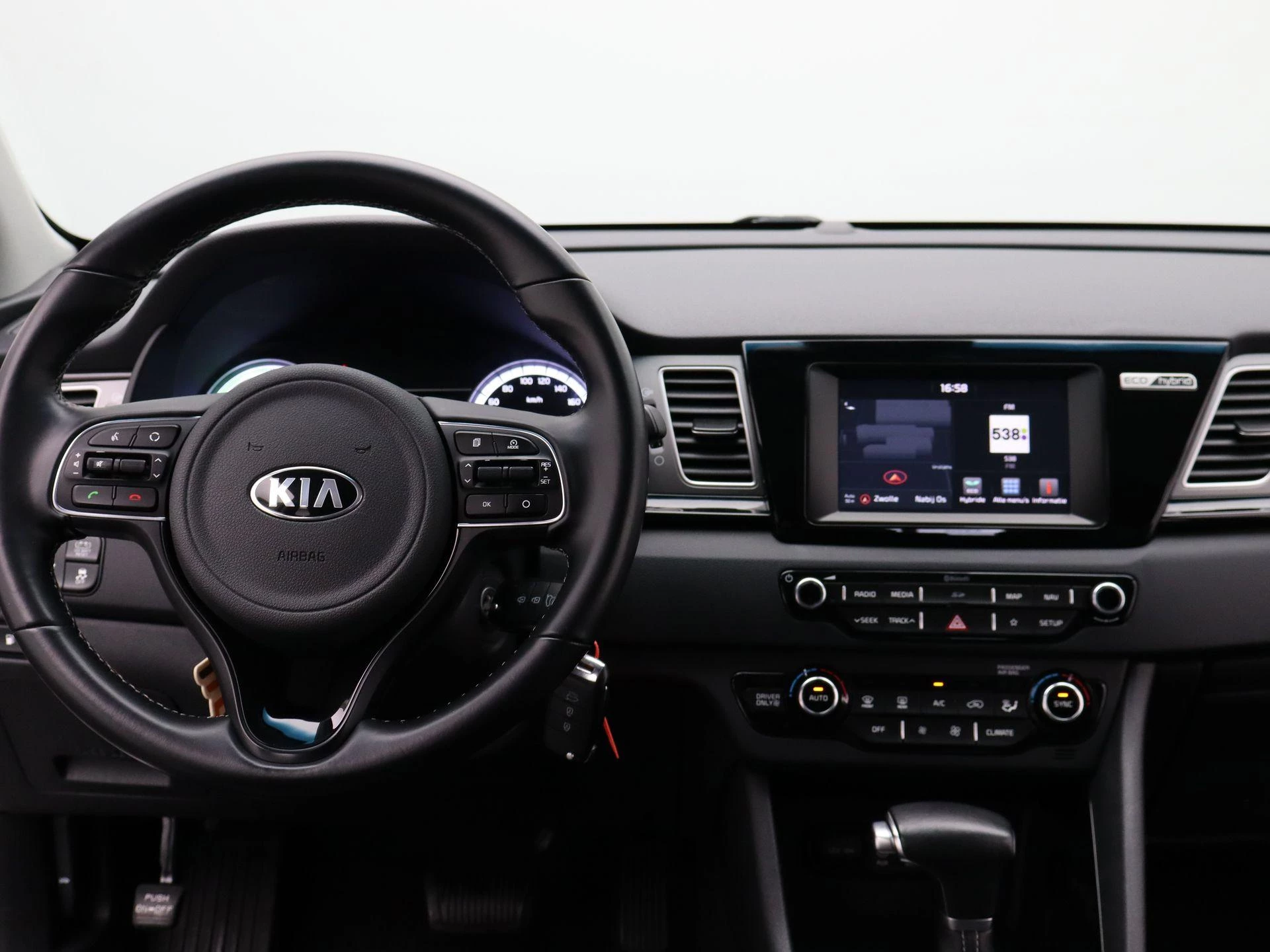 Kia-Niro-image-8