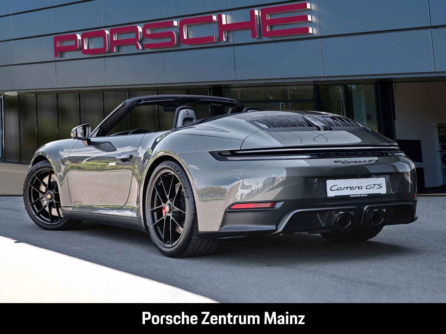 Porsche-911-image-5