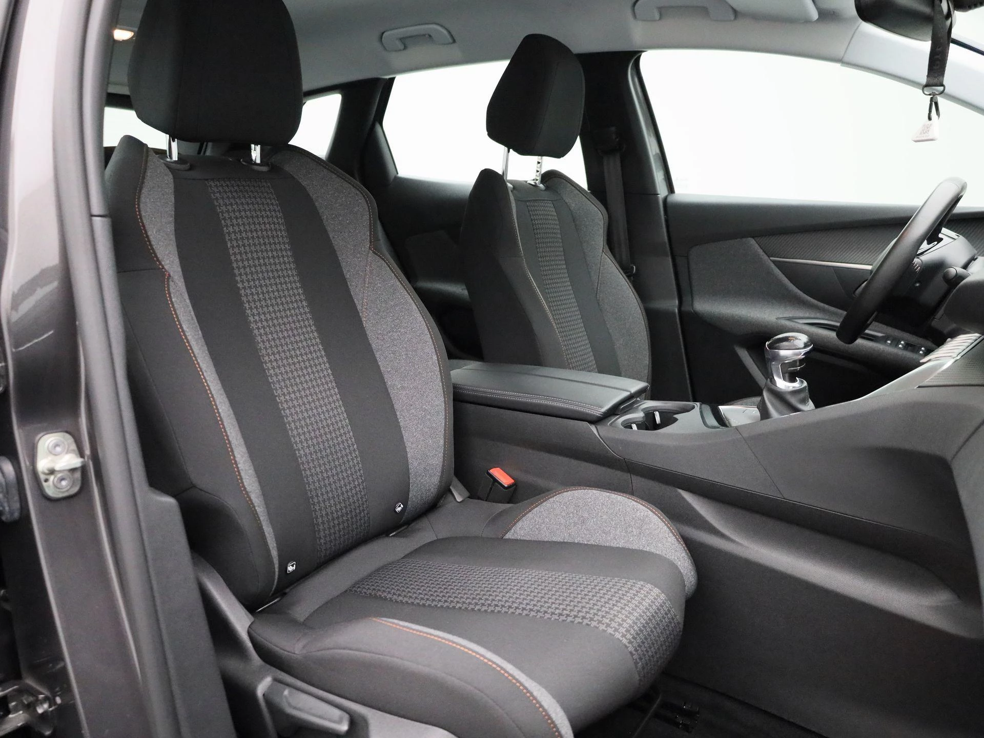 Peugeot-3008-image-35