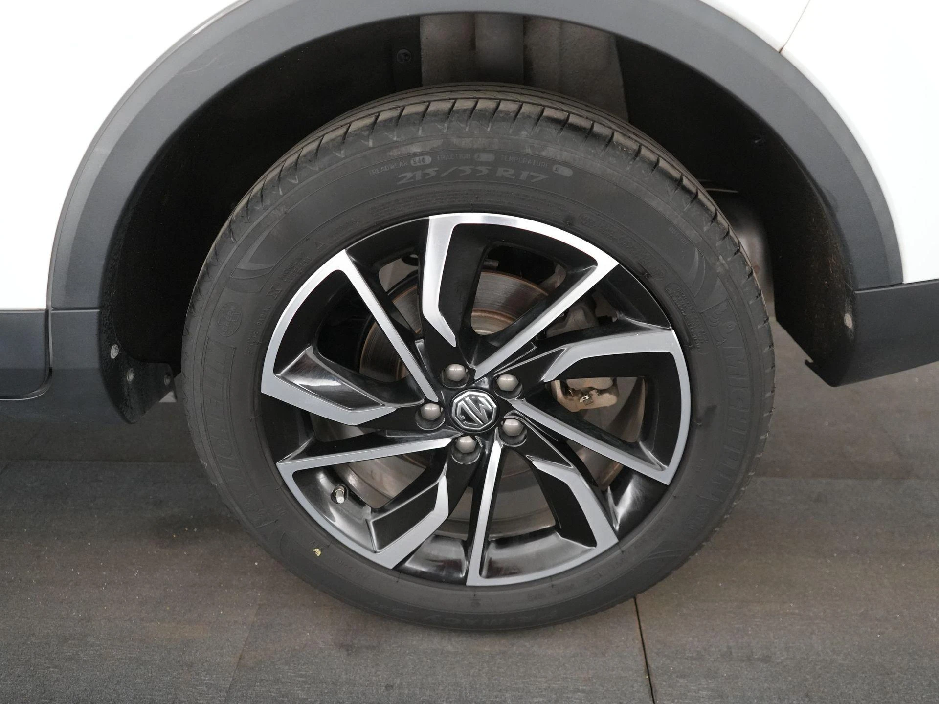 MG-ZS-image-13