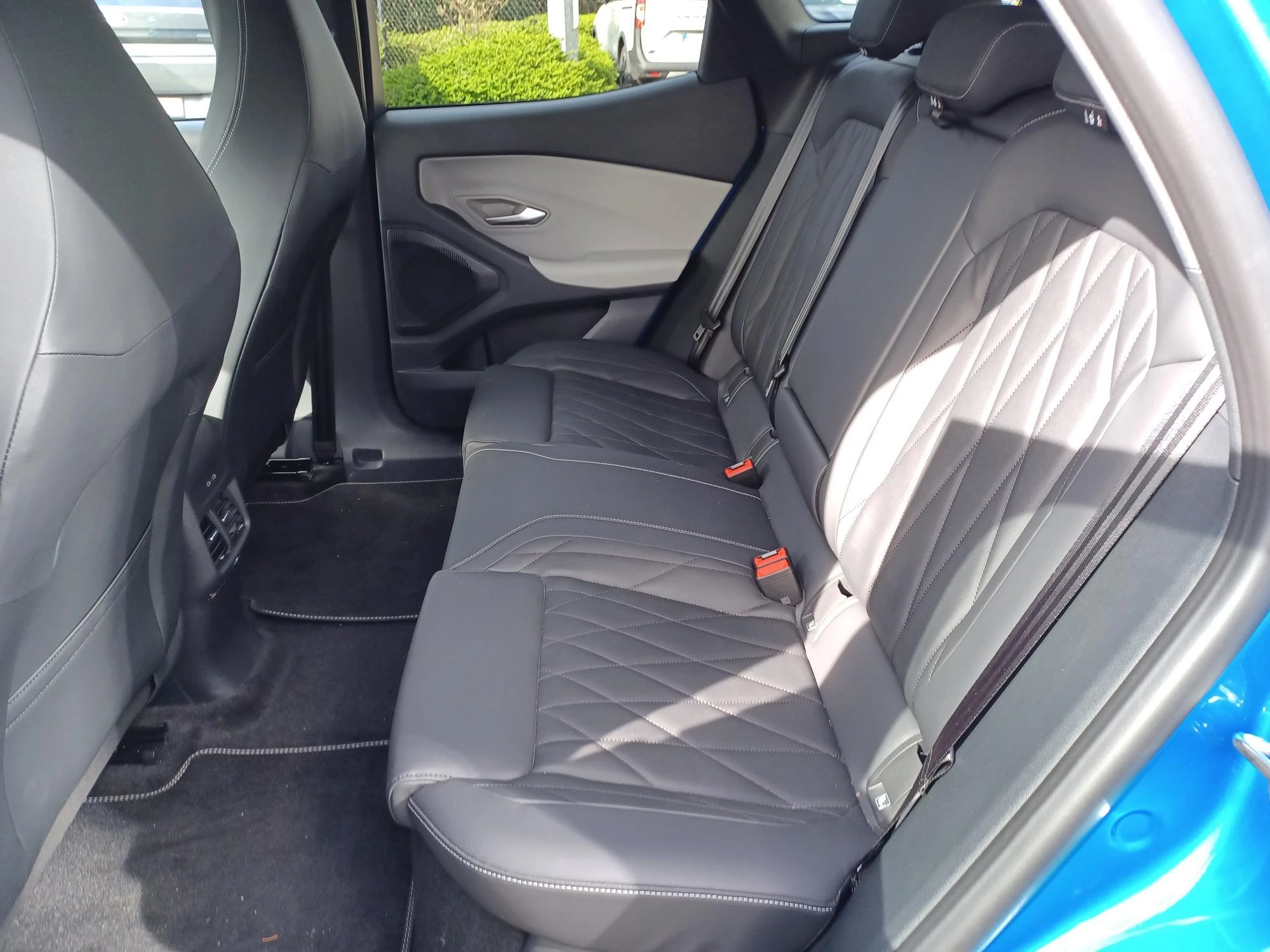 Ford-Explorer-image-8