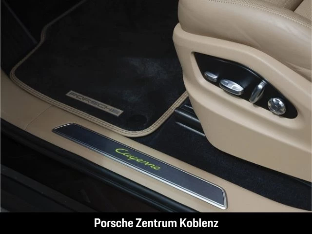 Porsche-Cayenne-image-26
