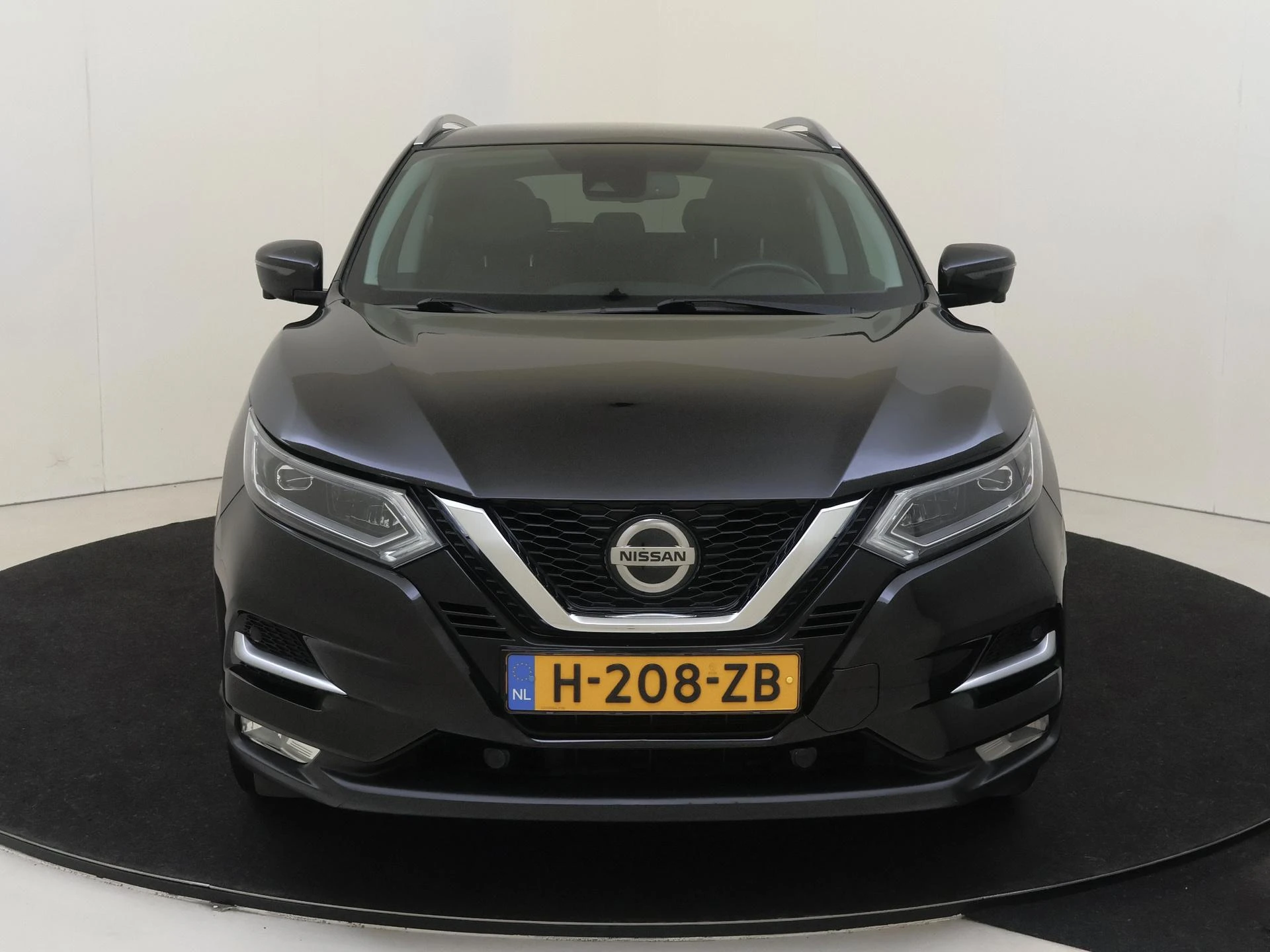 Nissan-QASHQAI-image-5