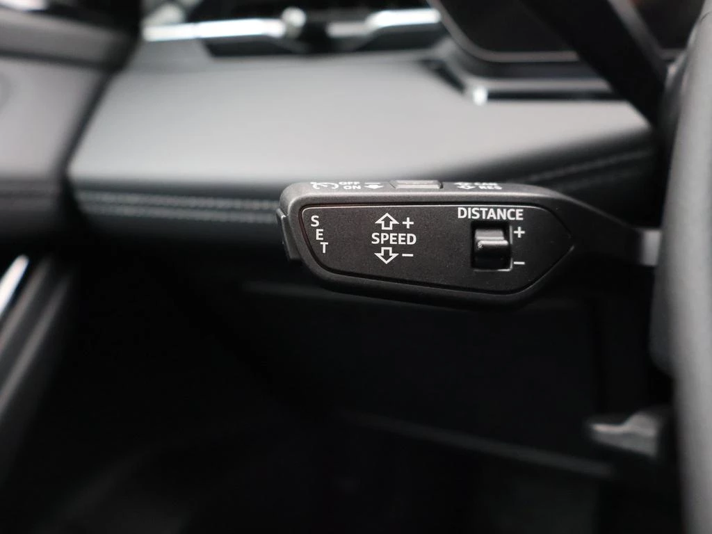 Audi-A6 Sportback e-tron-image-19