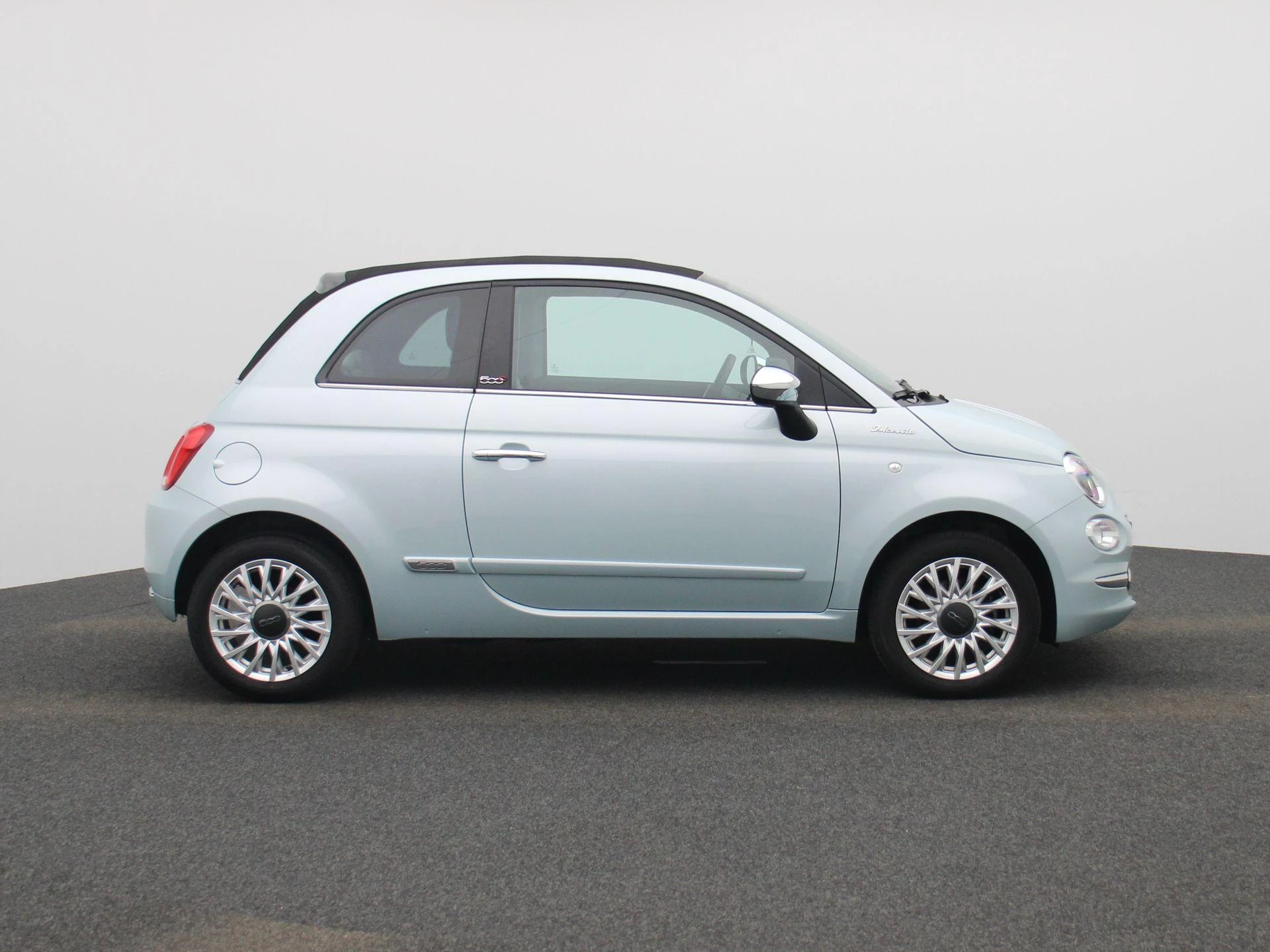 Fiat-500C-image-5