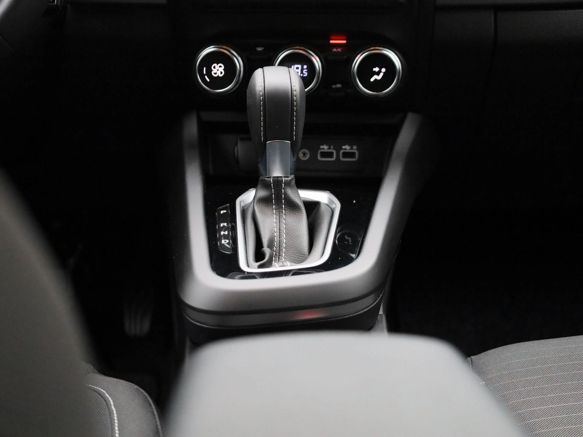 Renault-Arkana-image-9