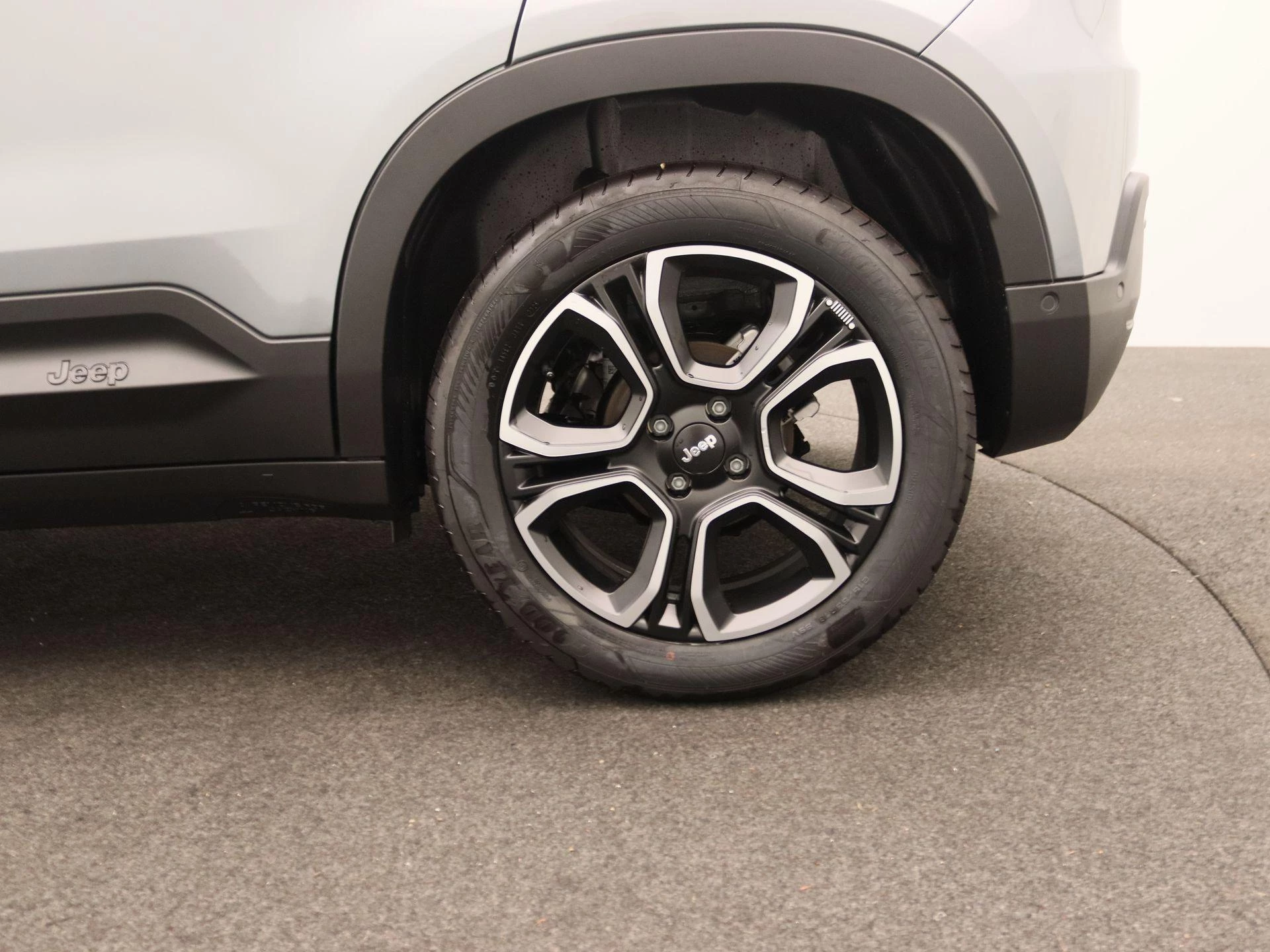Jeep Avenger 1.2 e-Hybrid Summit