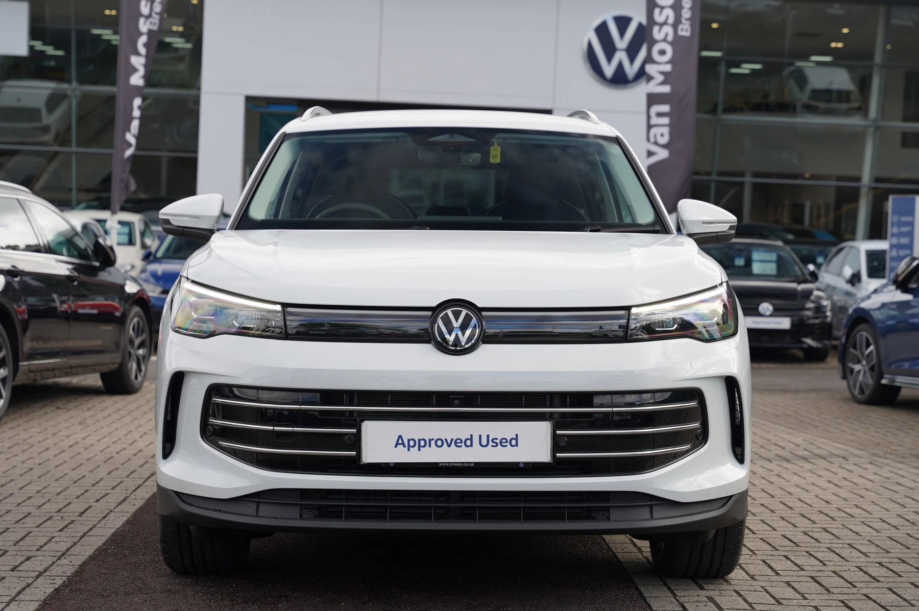 Volkswagen-Tiguan-image-6