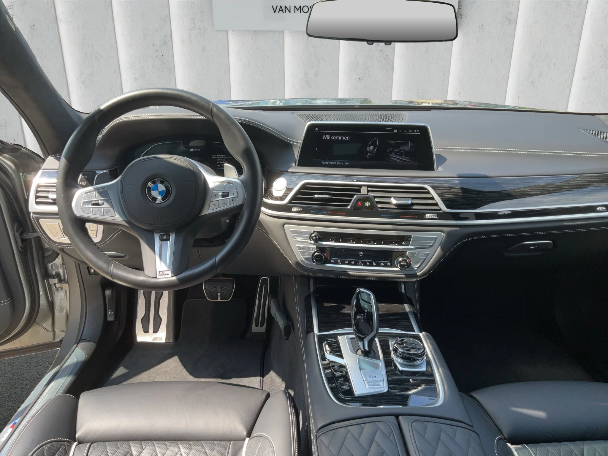 BMW 7er Reihe 745e i Performance M Sportpaket