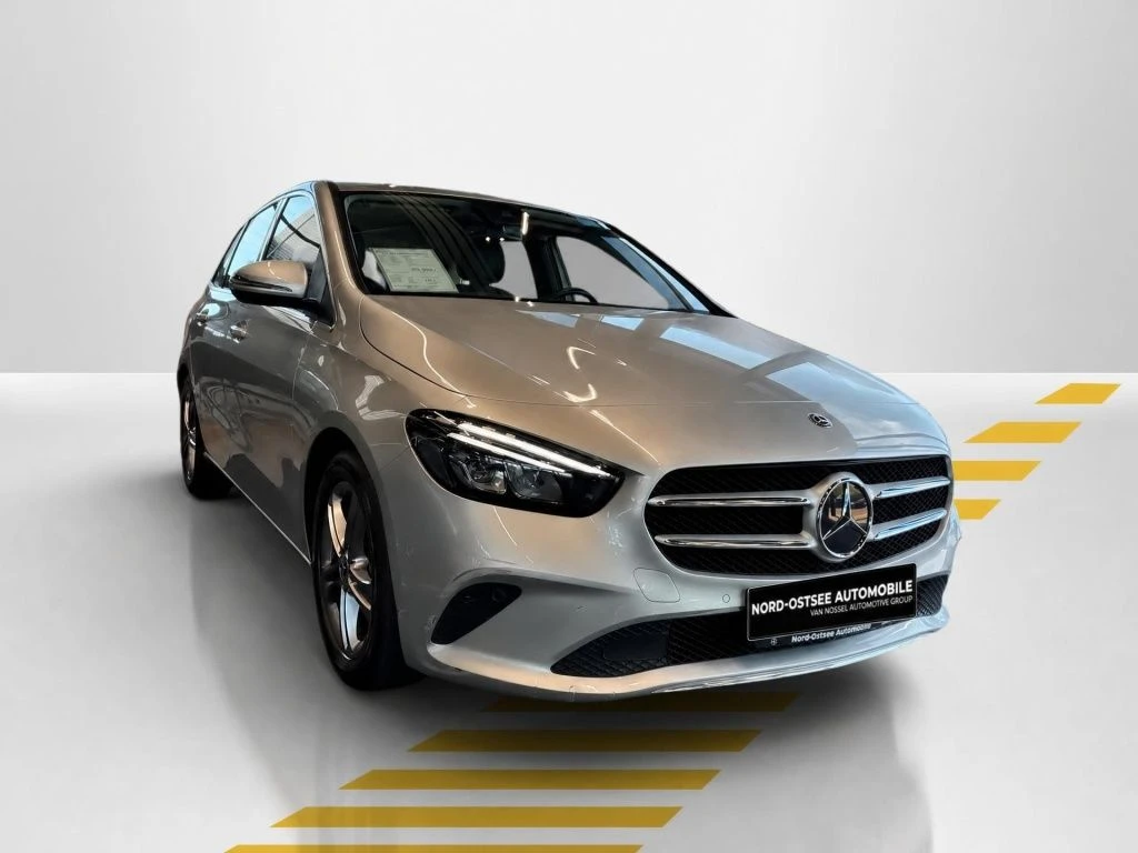 Mercedes-Benz-B-Klasse 220-image-16