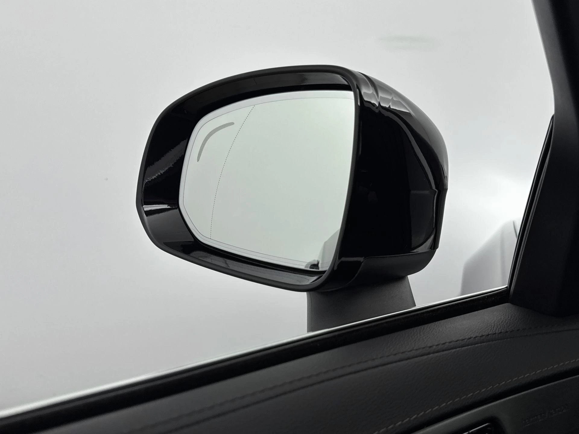 Volvo-XC90-image-19