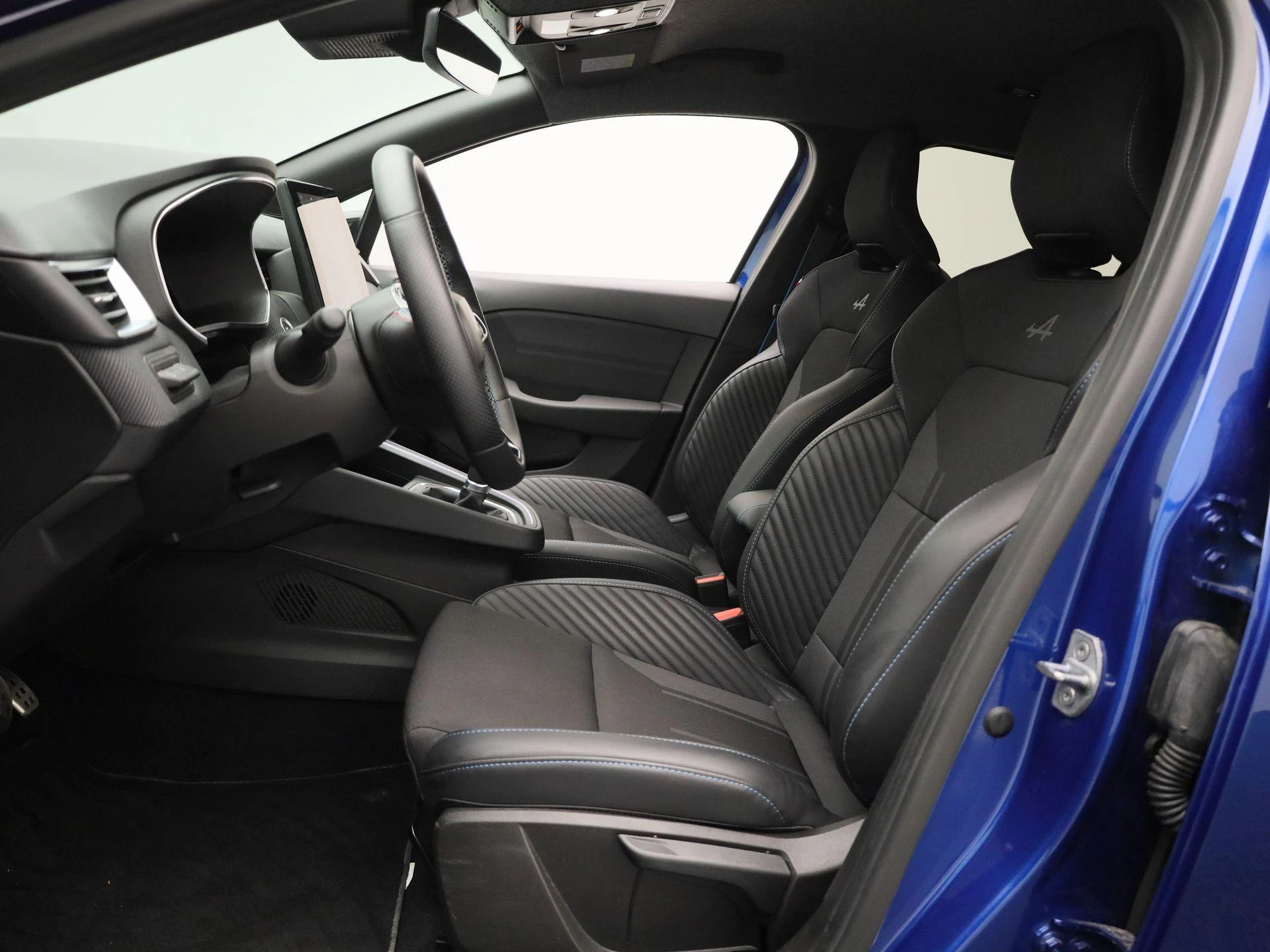Renault-Clio-image-9