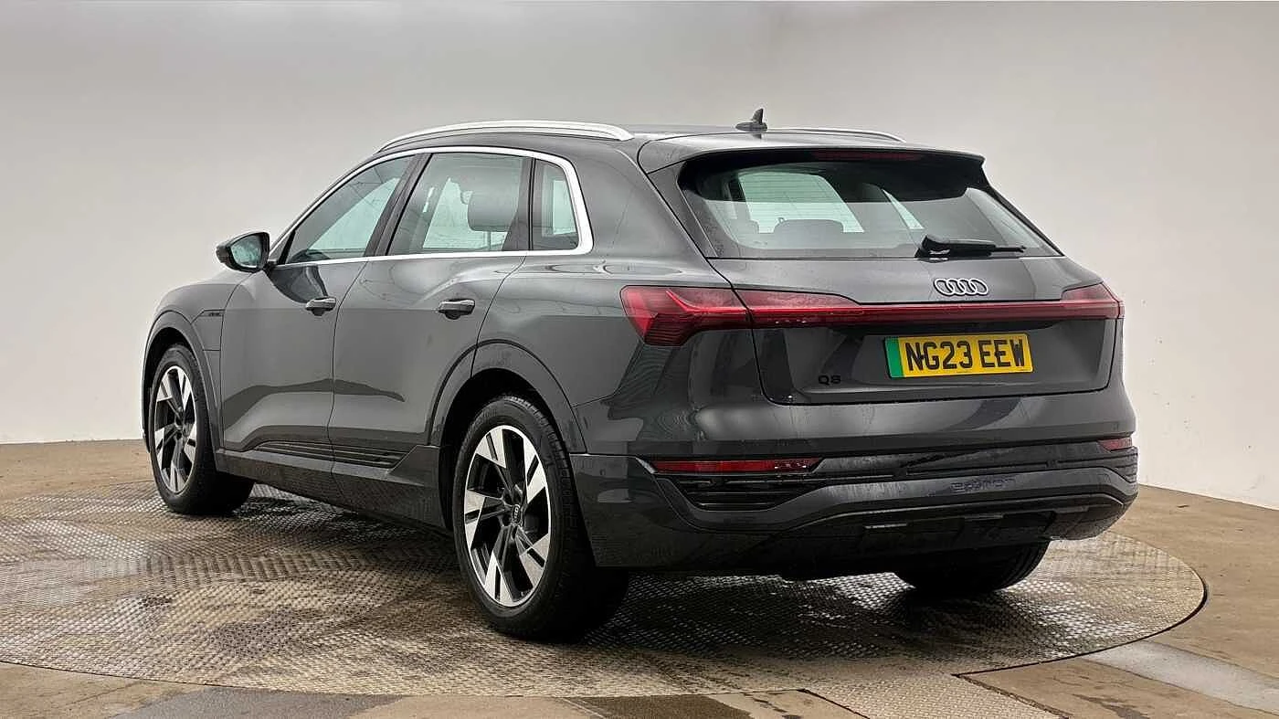 Audi-Q8 e-tron-image-1