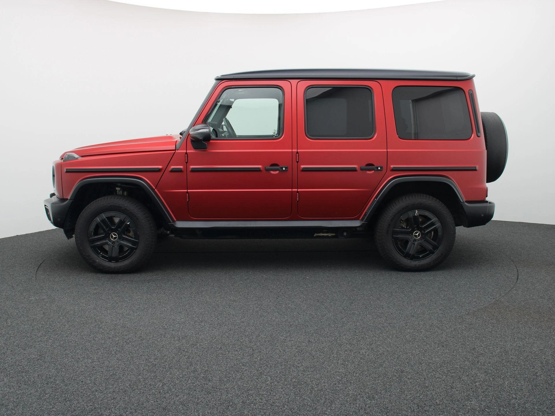 Mercedes-Benz-G-Klasse-image-3