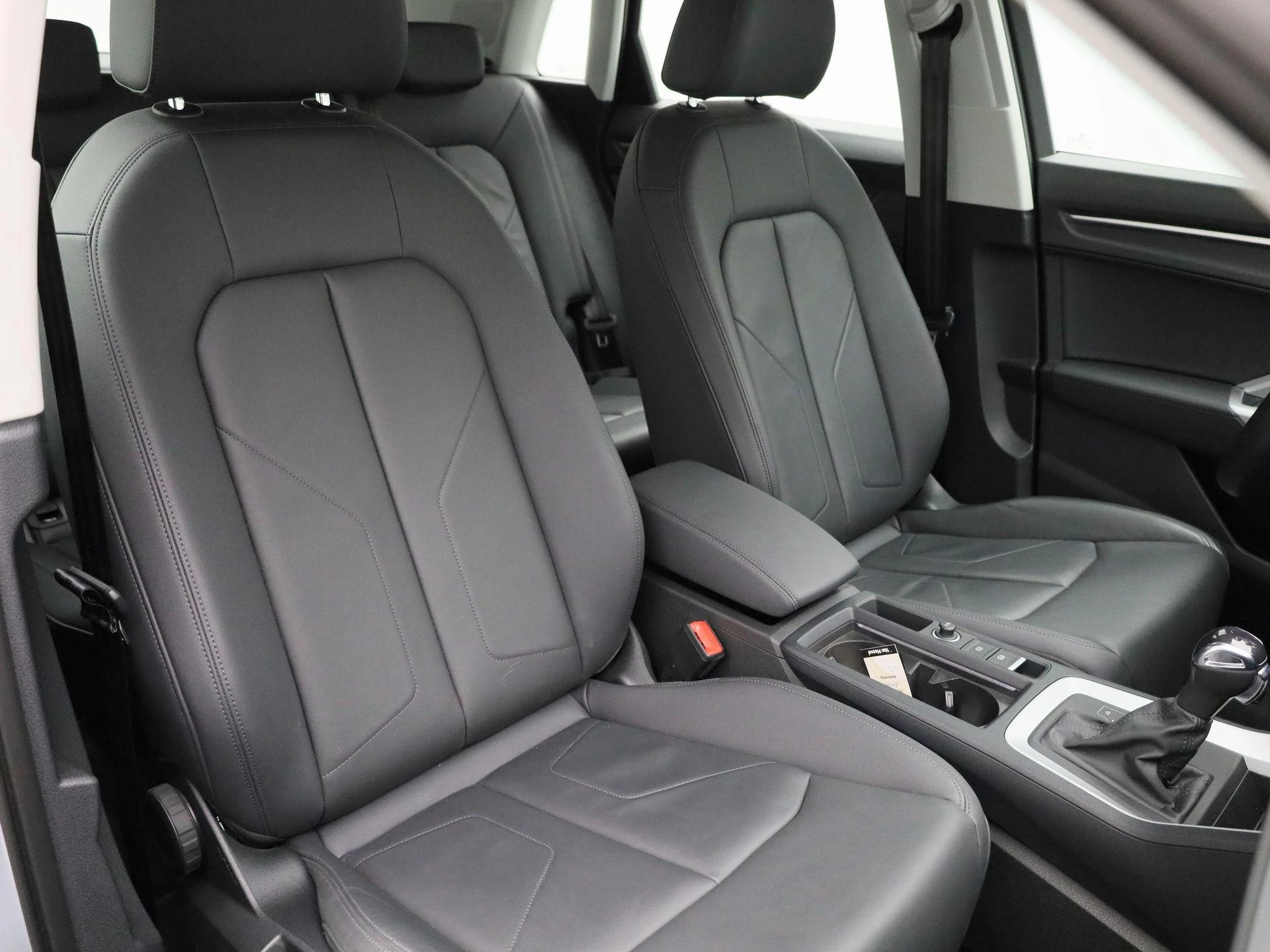 Audi Q3 45 TFSI-e S tronic Bus. Ed. Attraction