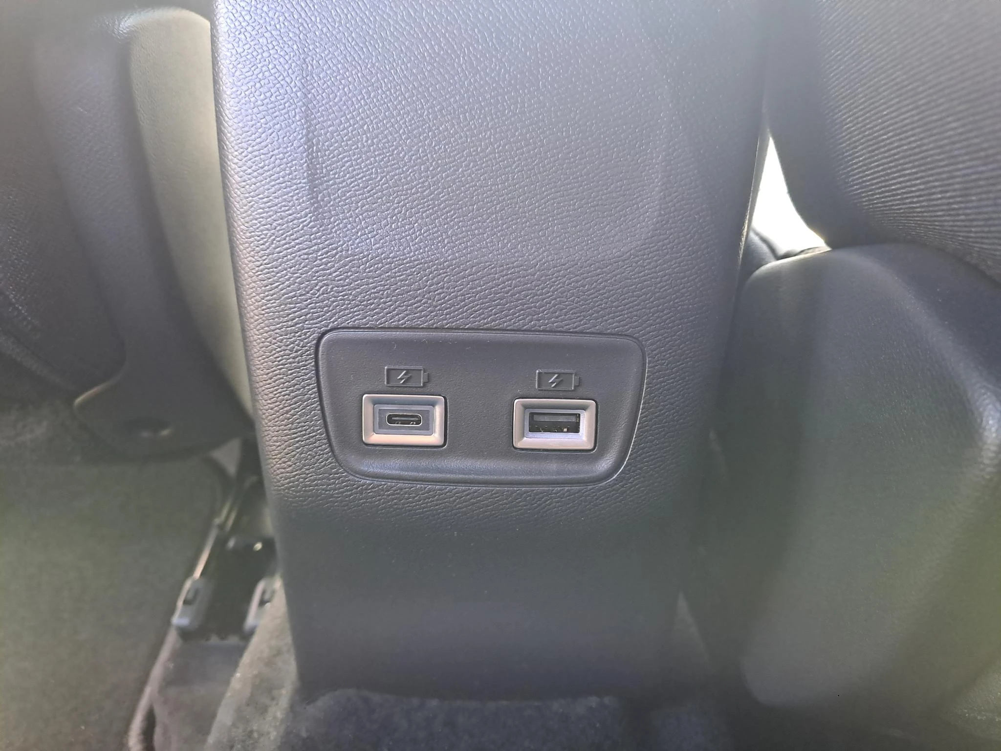Peugeot-2008-image-22