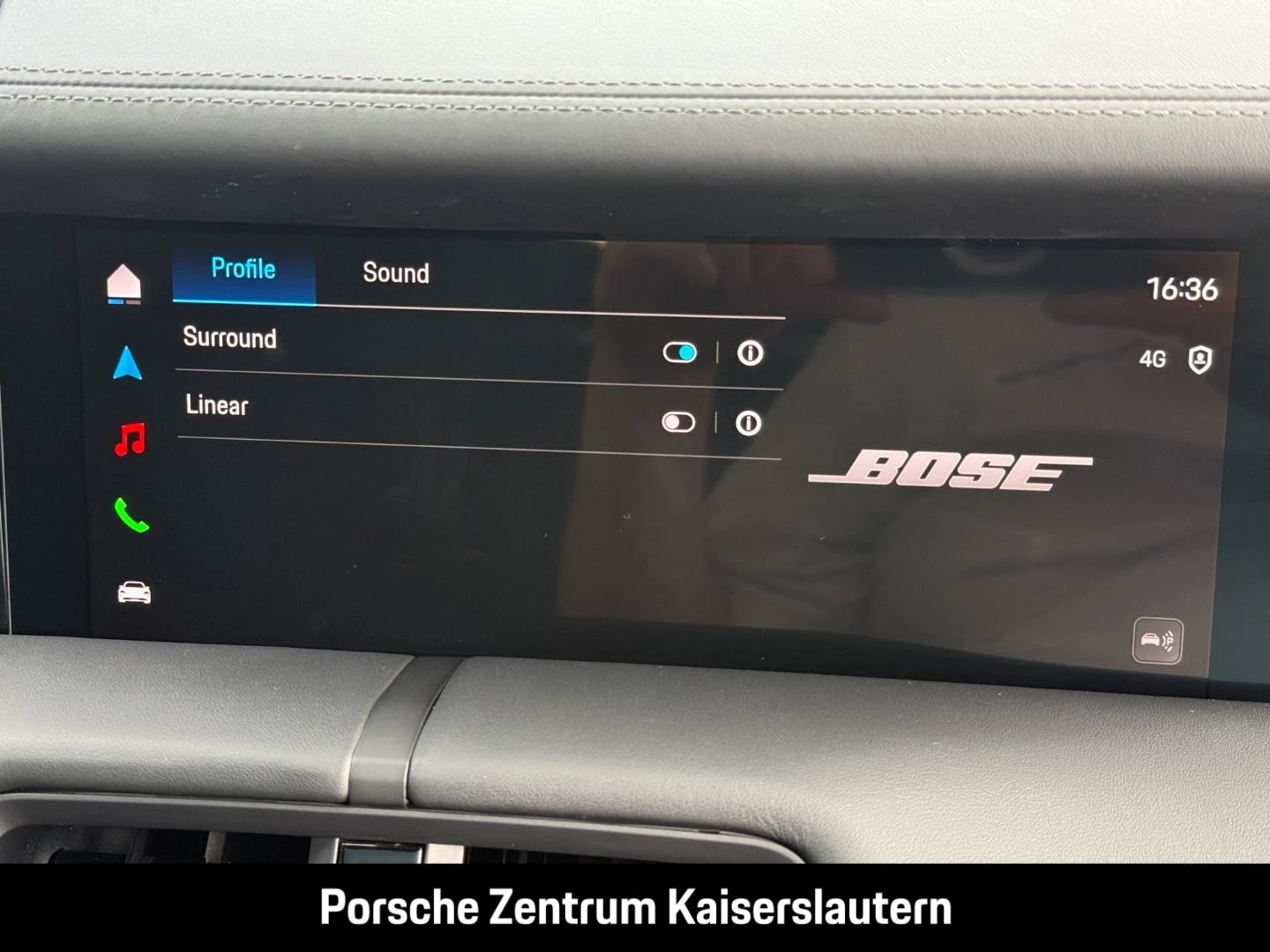 Porsche Taycan Black Edition InnoDrive HA-Lenkung HeadUp black edition