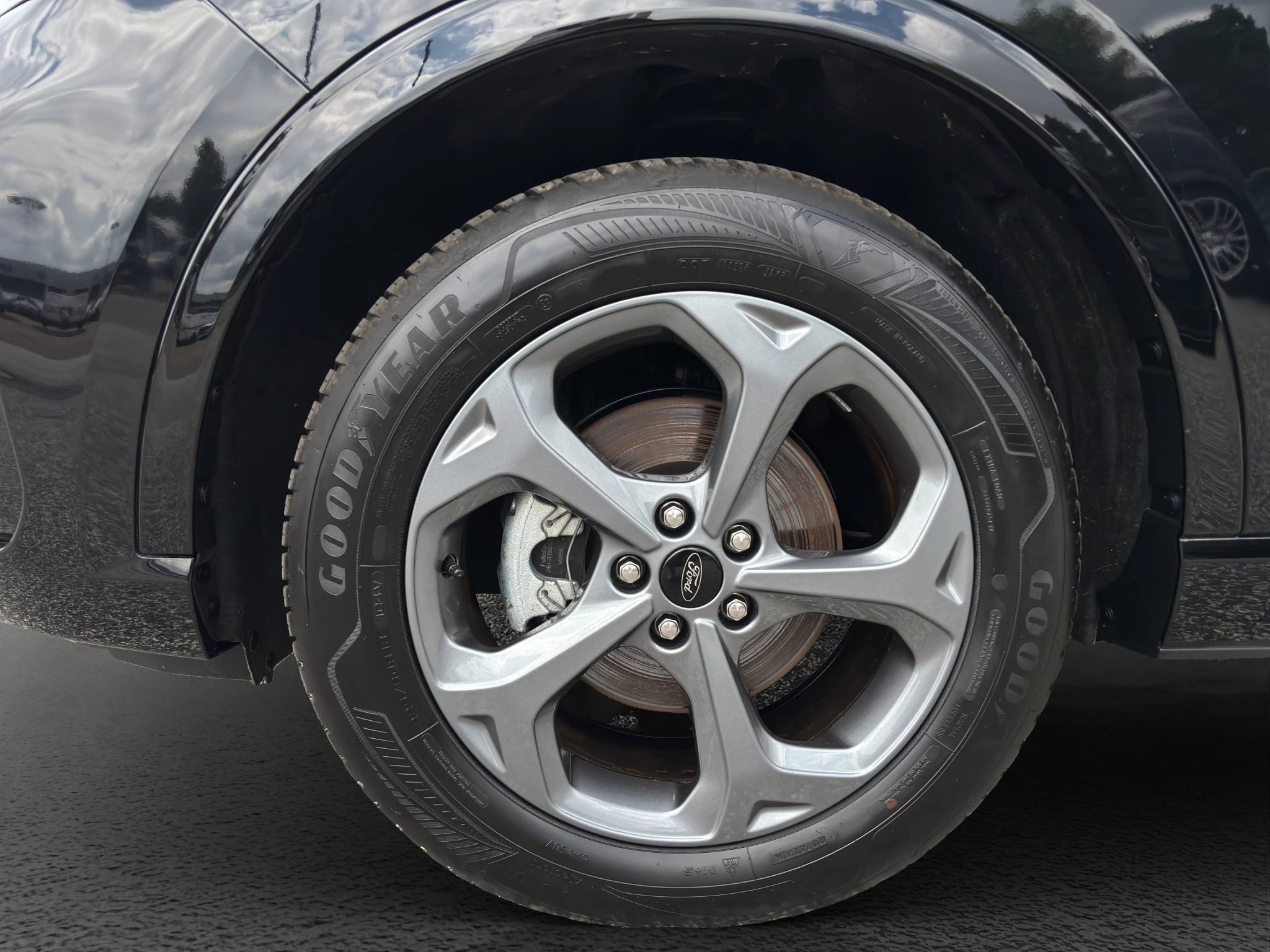 Ford-Kuga-image-8
