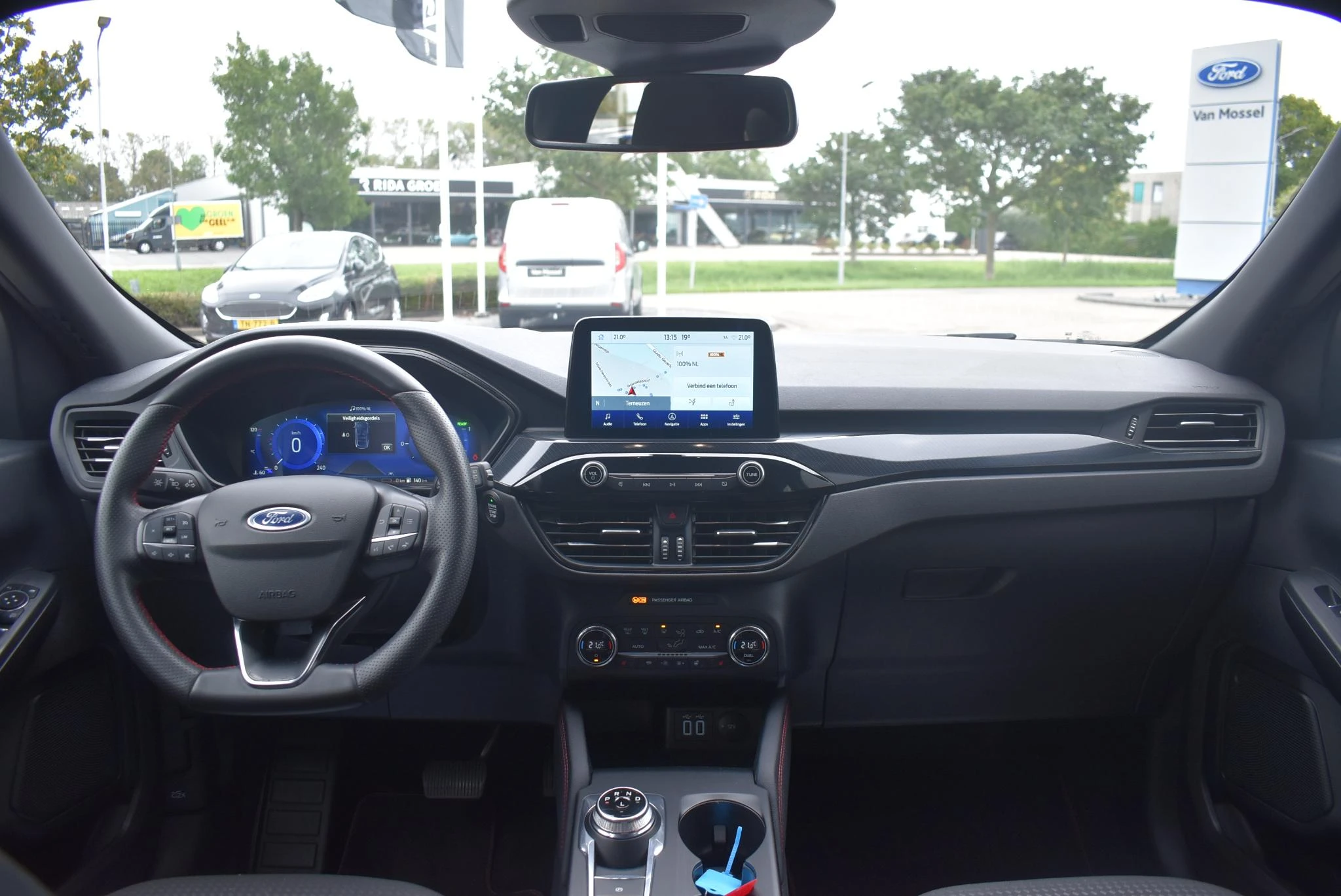 Ford-Kuga-image-30