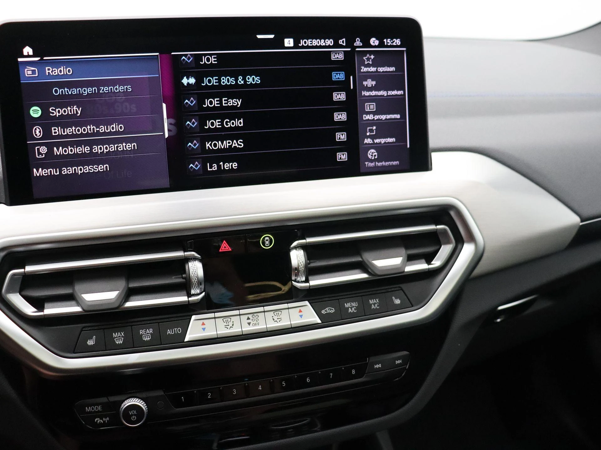 BMW-iX3-image-13
