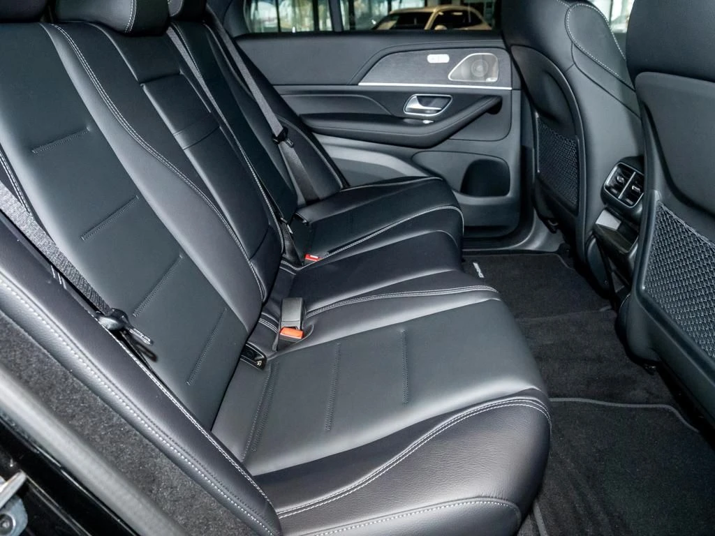 Mercedes-Benz-GLE 450 d-image-11