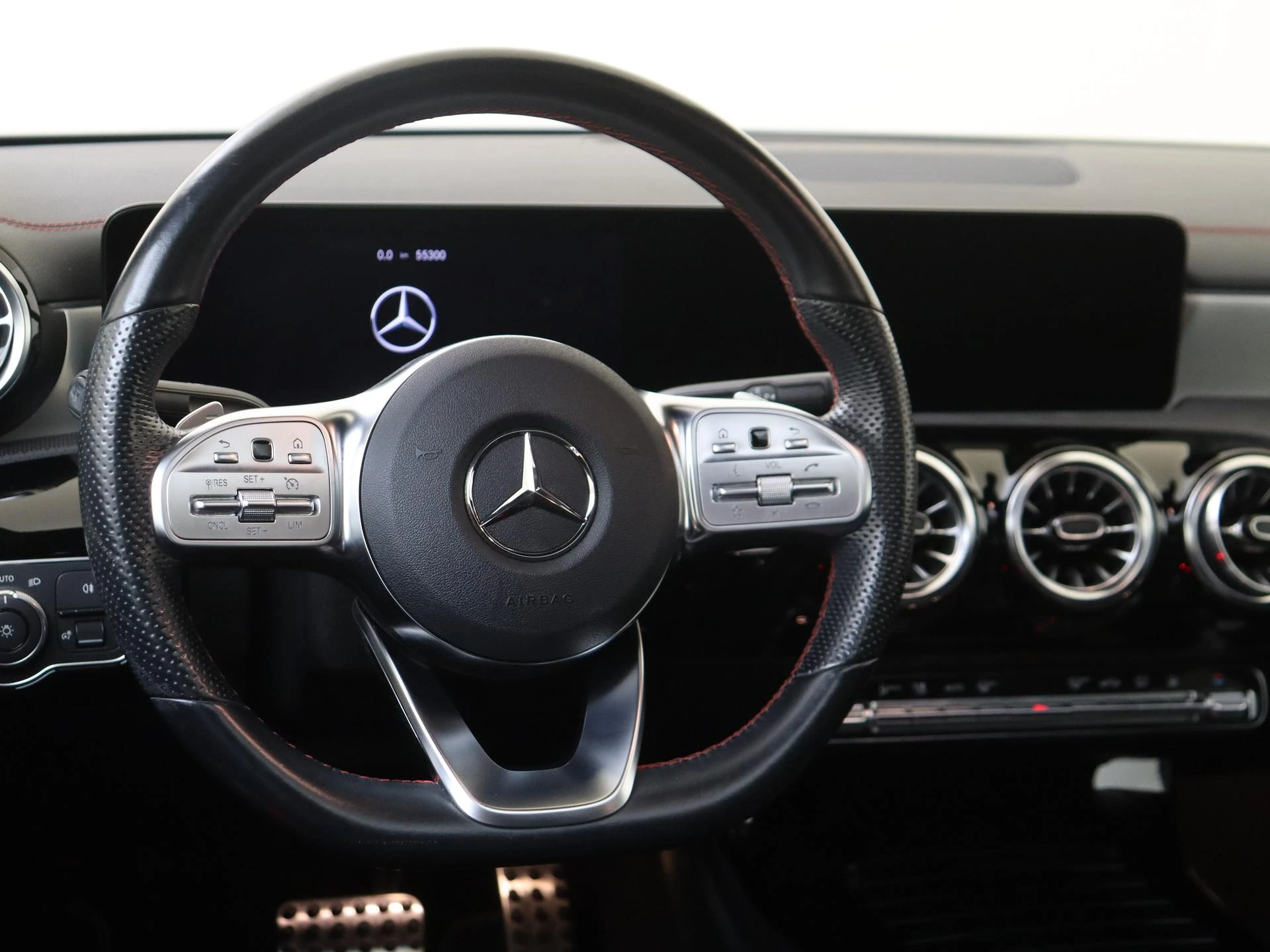 Mercedes-Benz CLA 250 e AMG Line