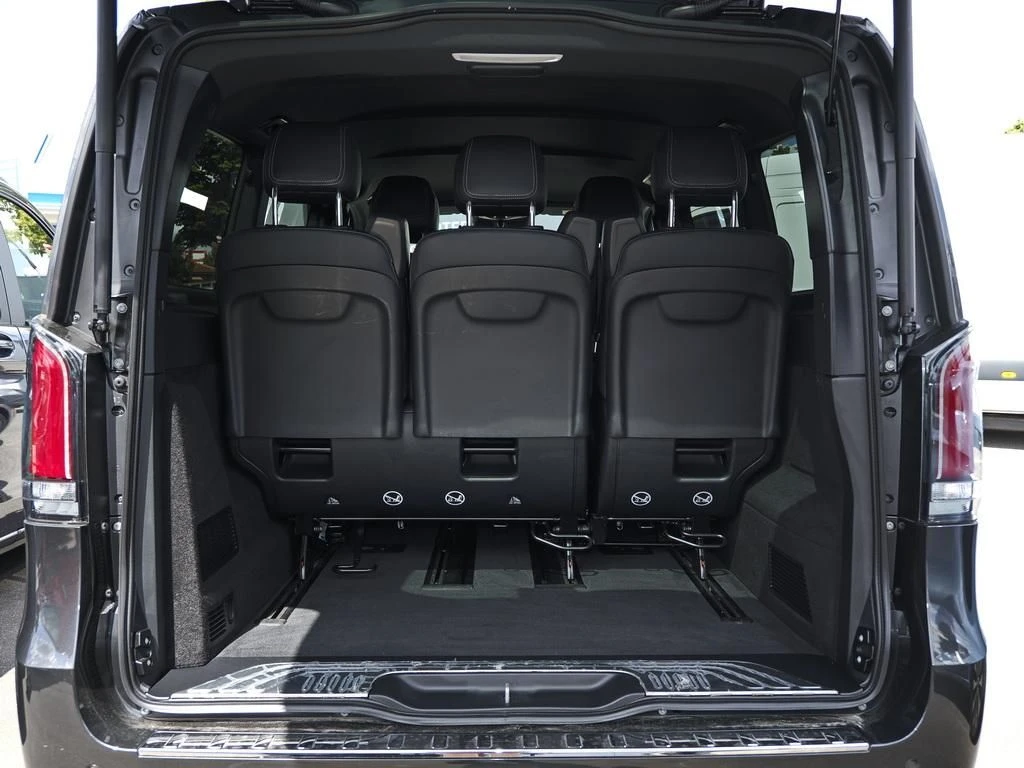 Mercedes-Benz-V-Klasse 250-image-16