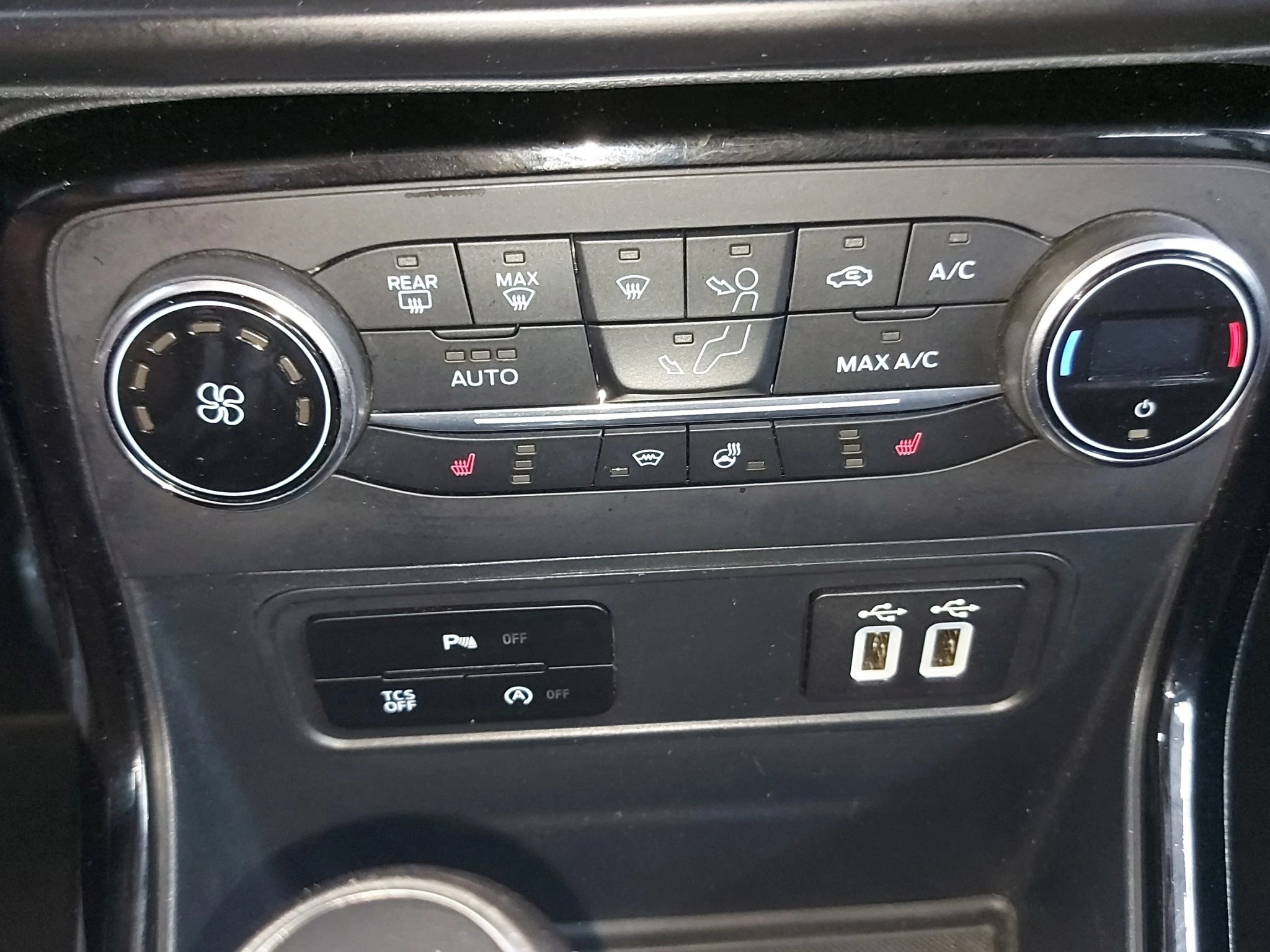Ford-EcoSport-image-19