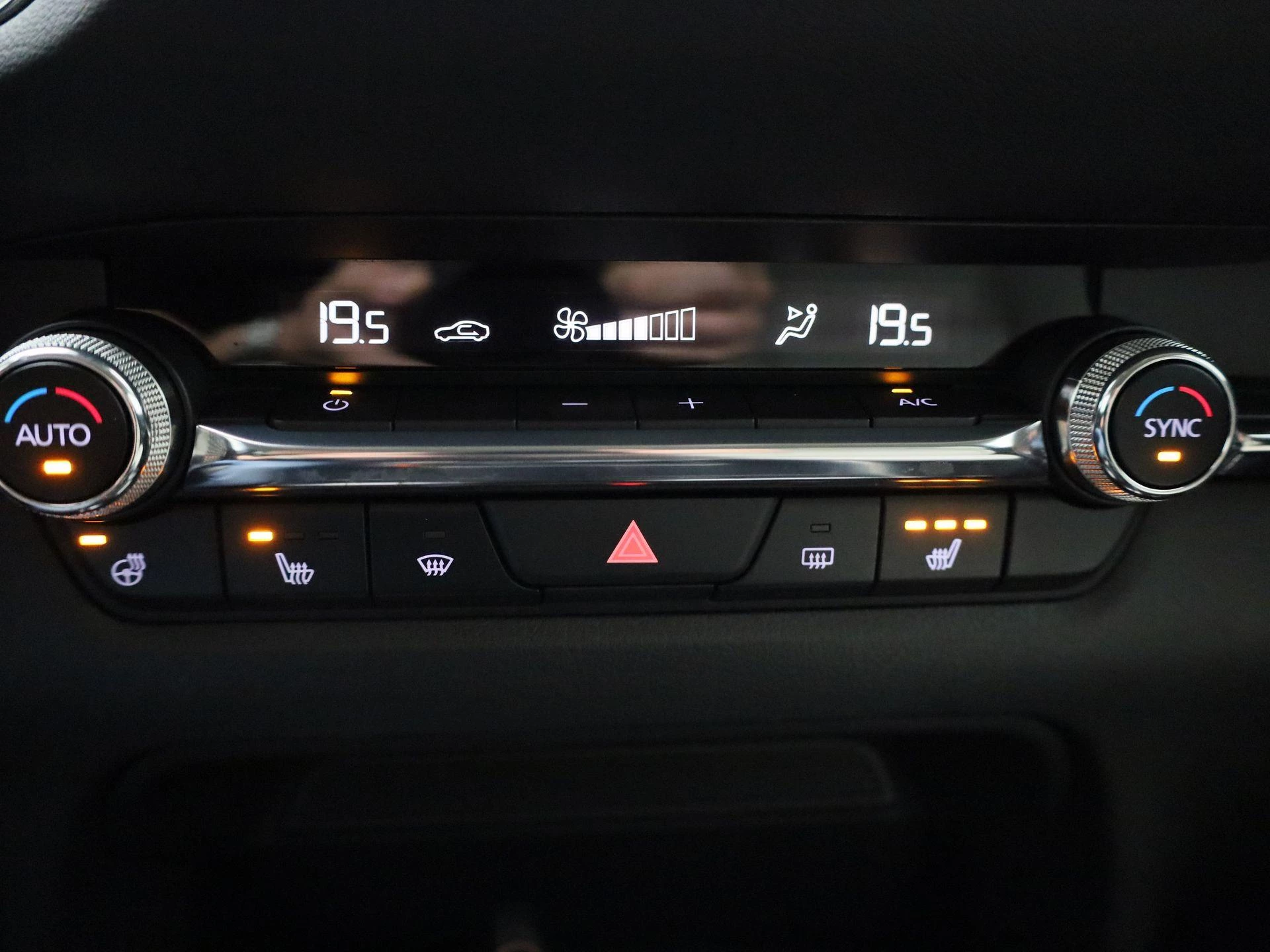 Mazda-CX-30-image-22