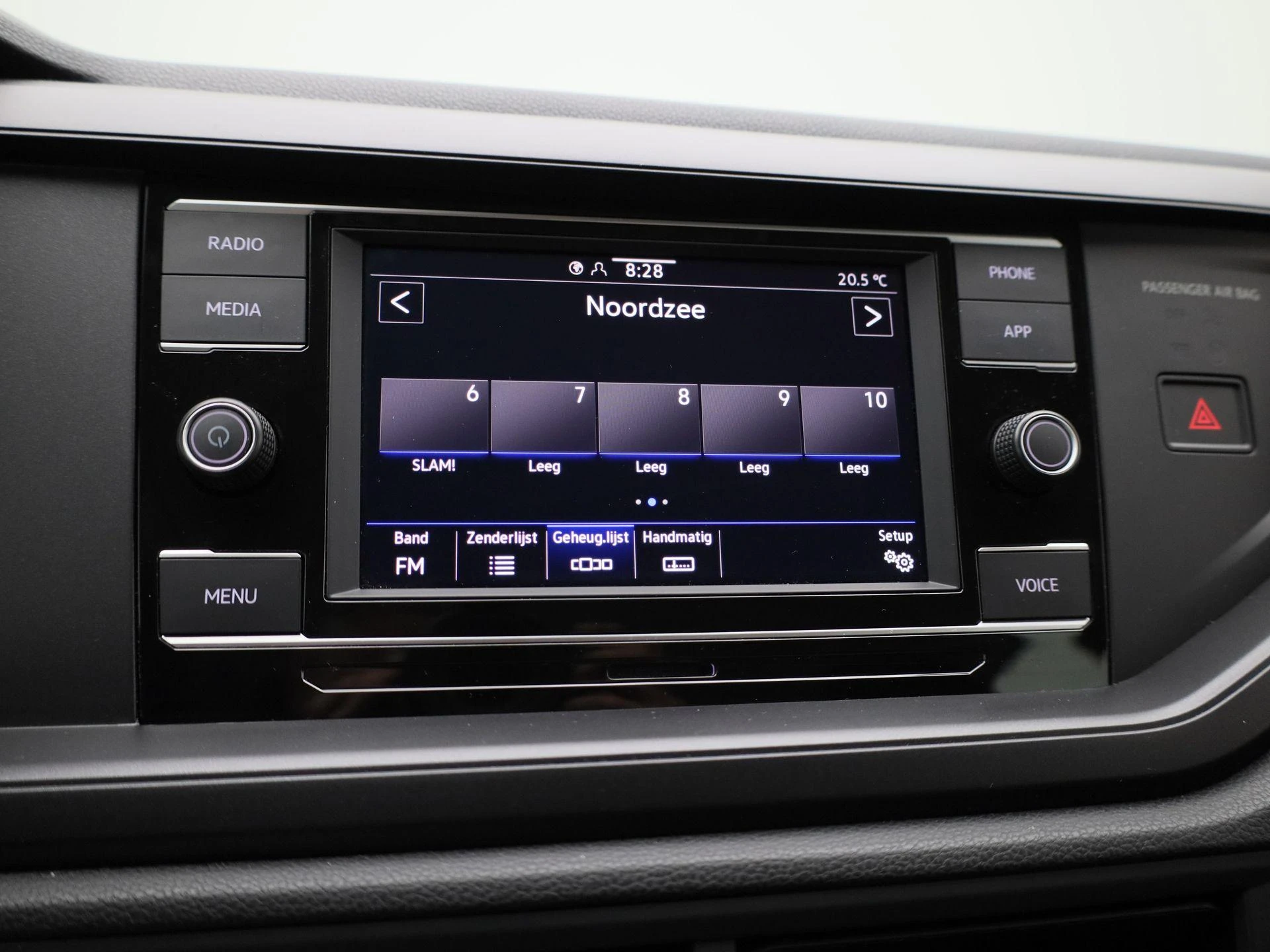Volkswagen-Taigo-image-21