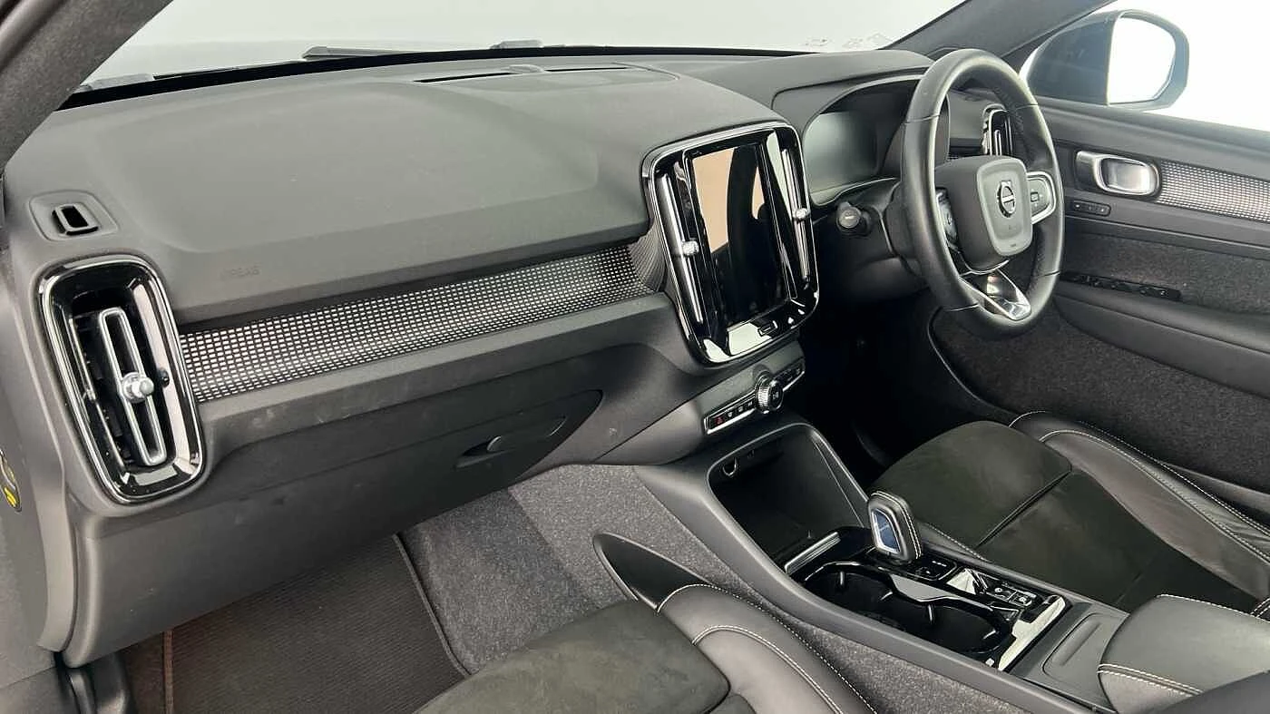 Volvo-XC40-image-5