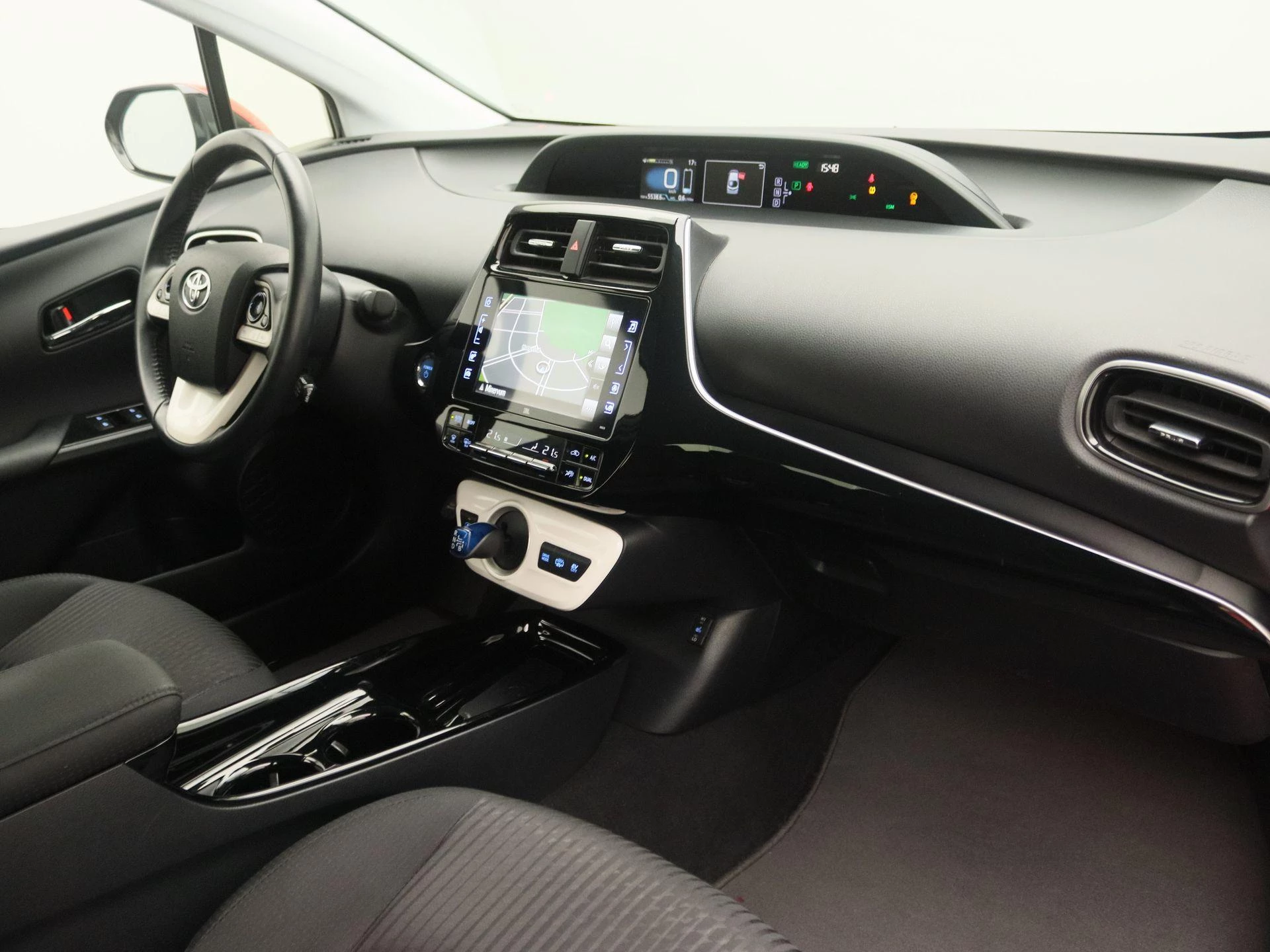 Toyota-Prius-image-23