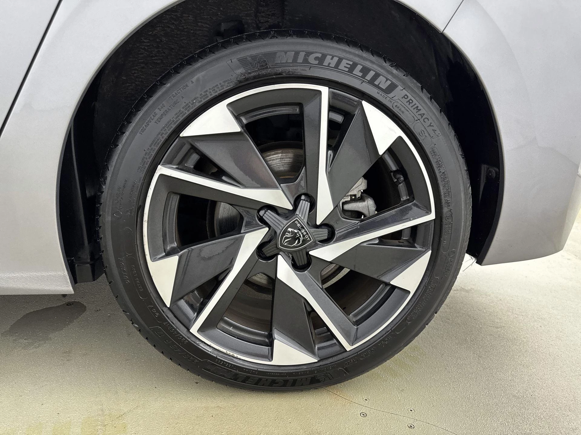 Peugeot-308-image-24