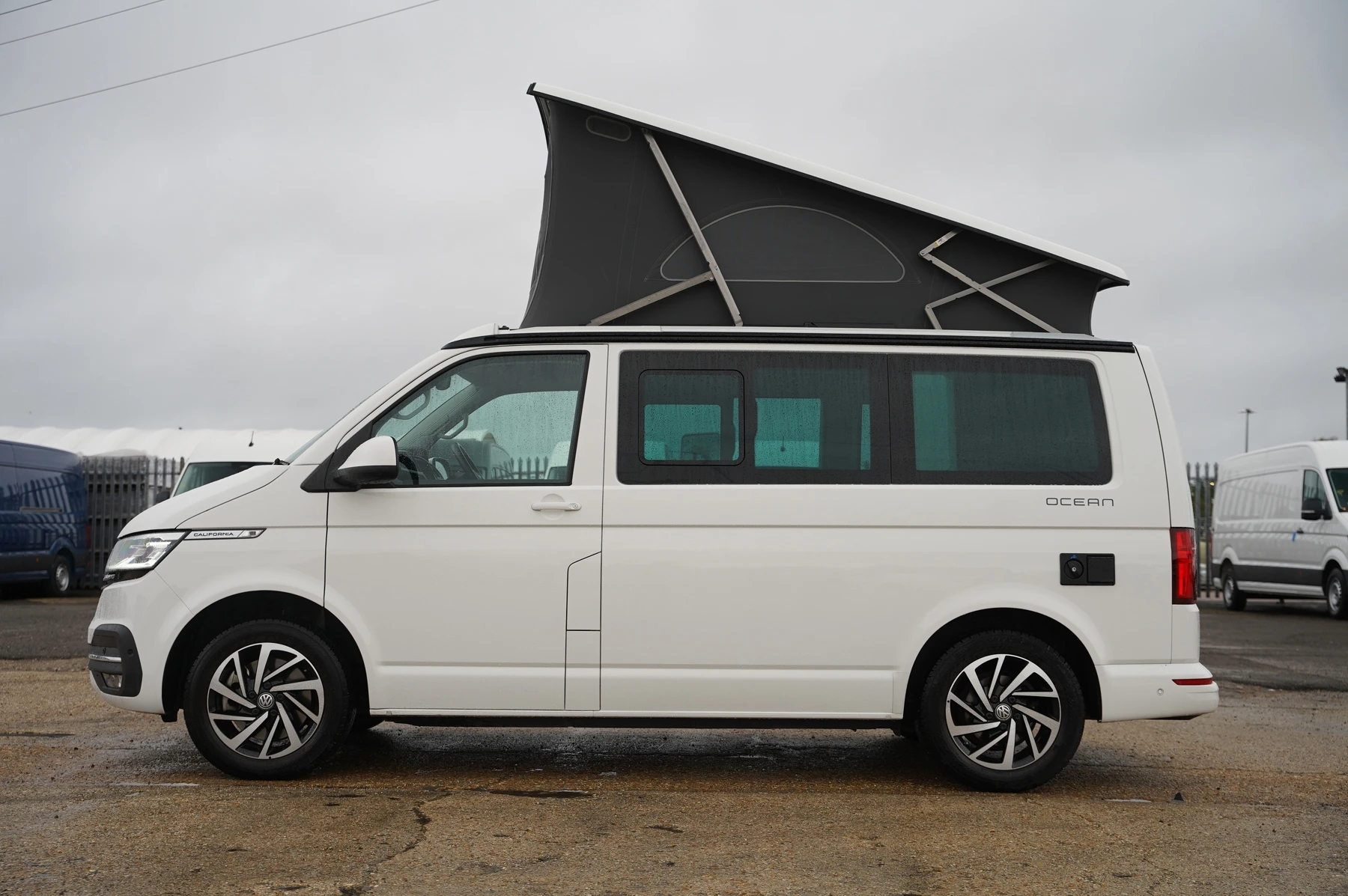 Volkswagen-California-image-14