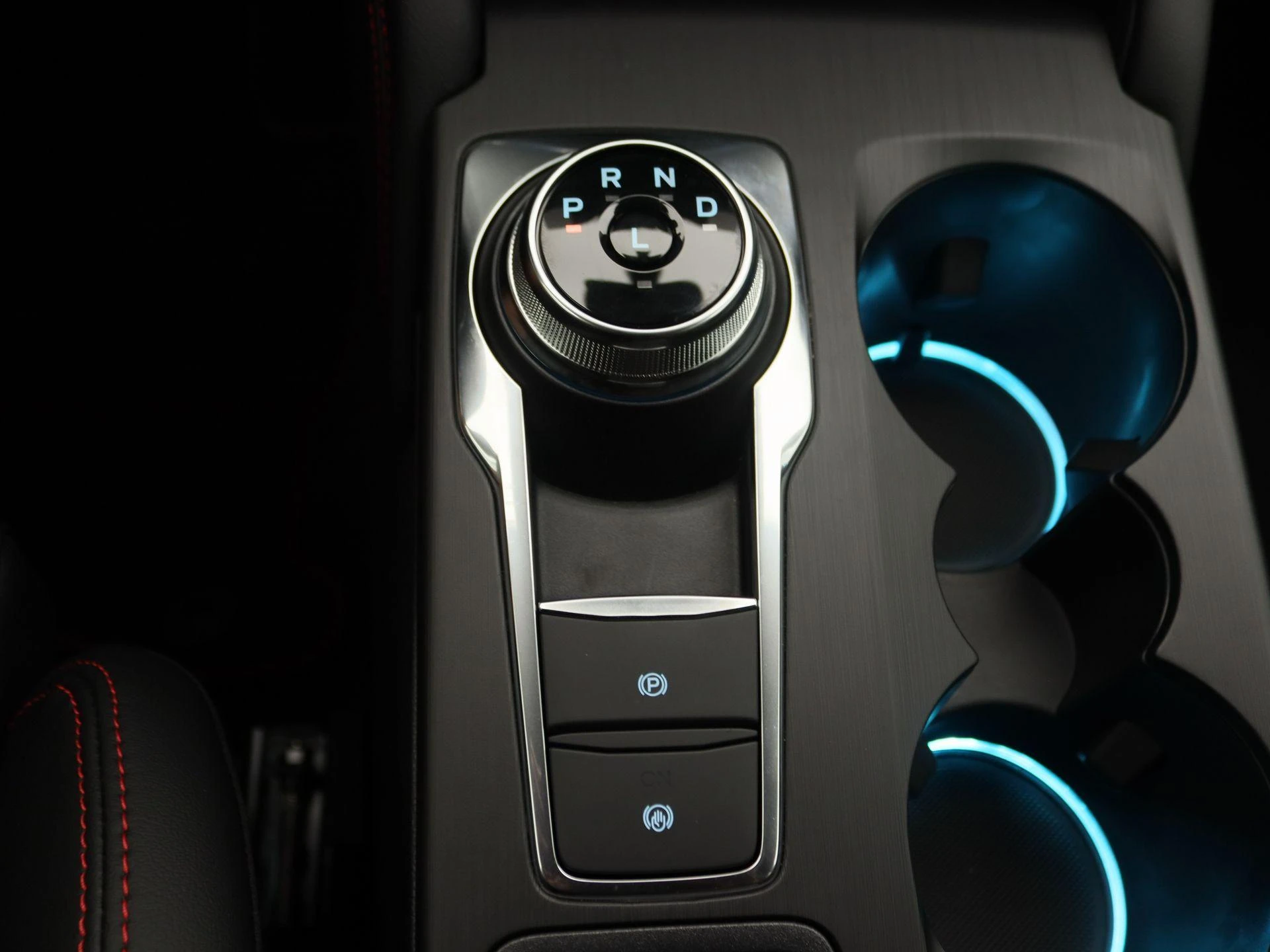 Ford-Kuga-image-10