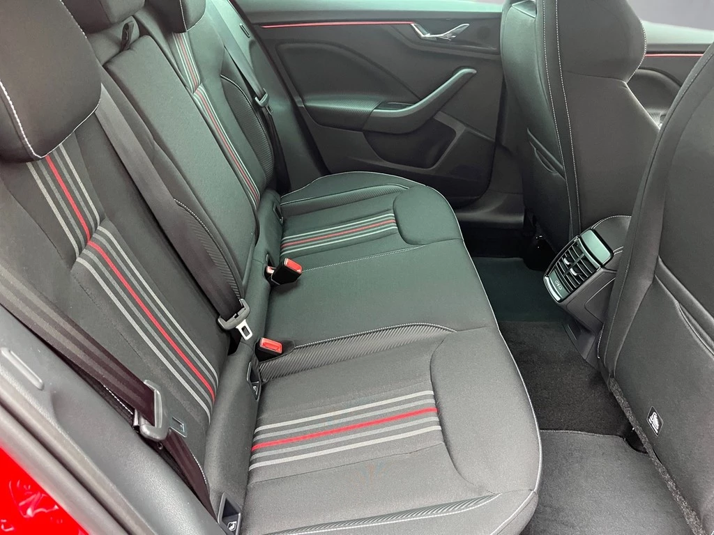 Škoda Kamiq 1.5 TSI 110 kW DSG Monte Carlo, AHK, Navi SKL