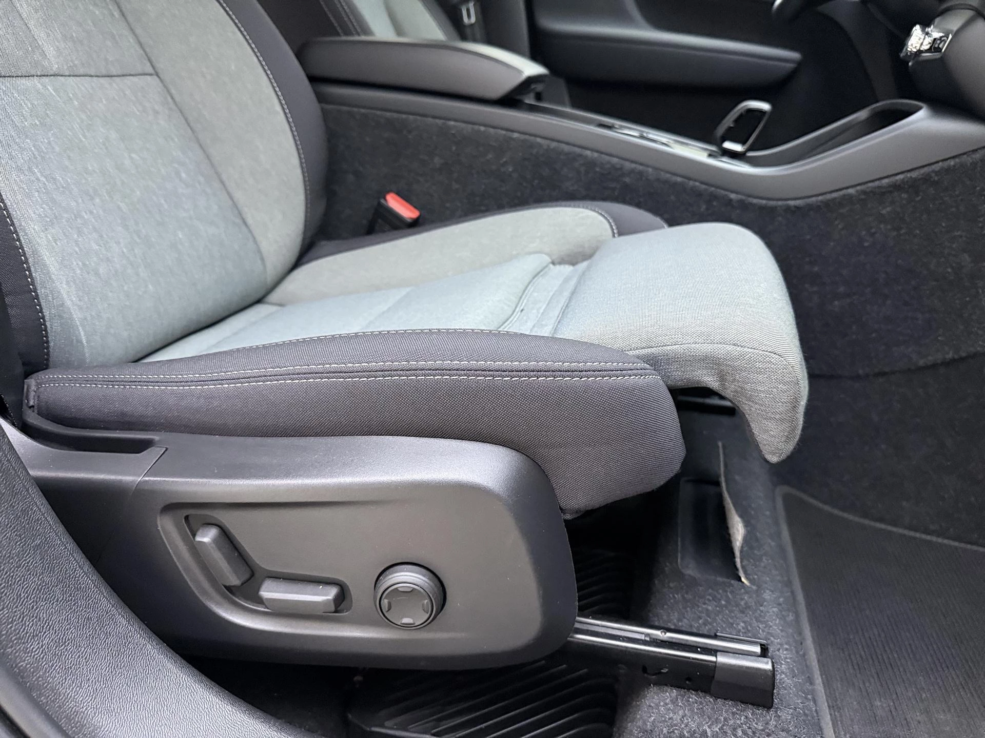 Volvo XC40 1.5 T4 Plug-in hybrid Plus Dark