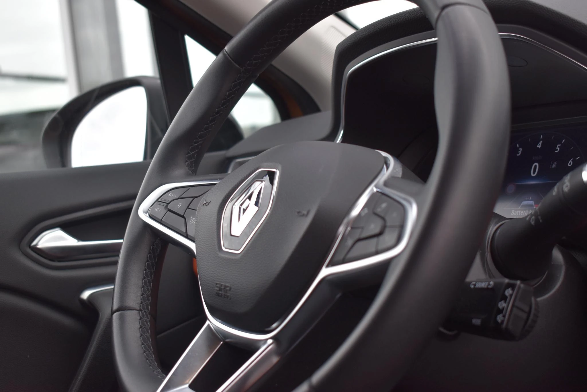 Renault-Captur-image-21
