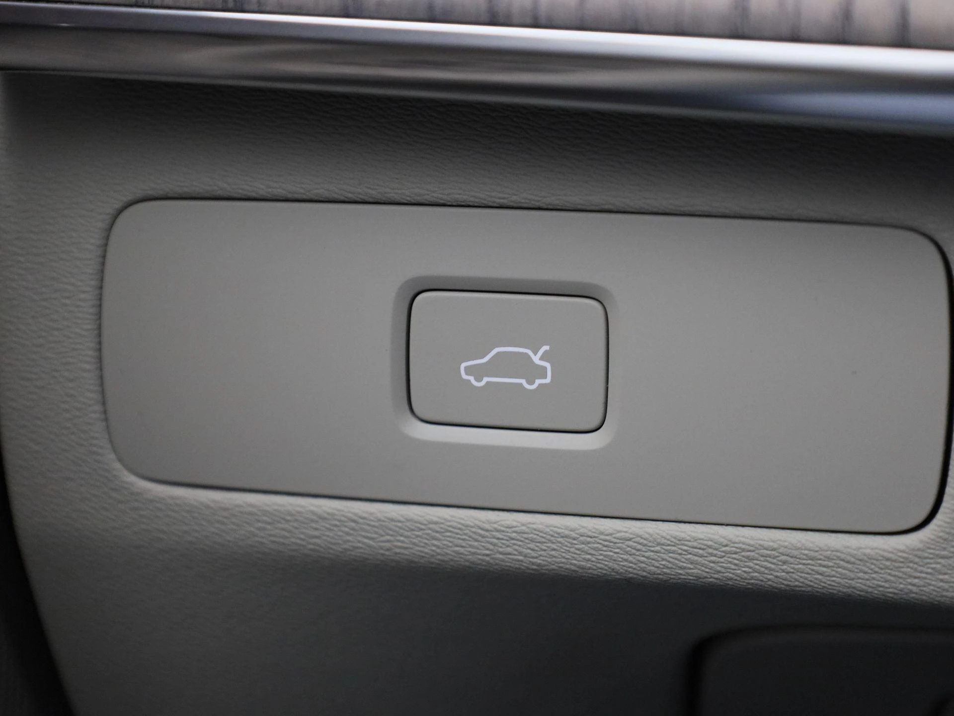 Volvo-XC90-image-21