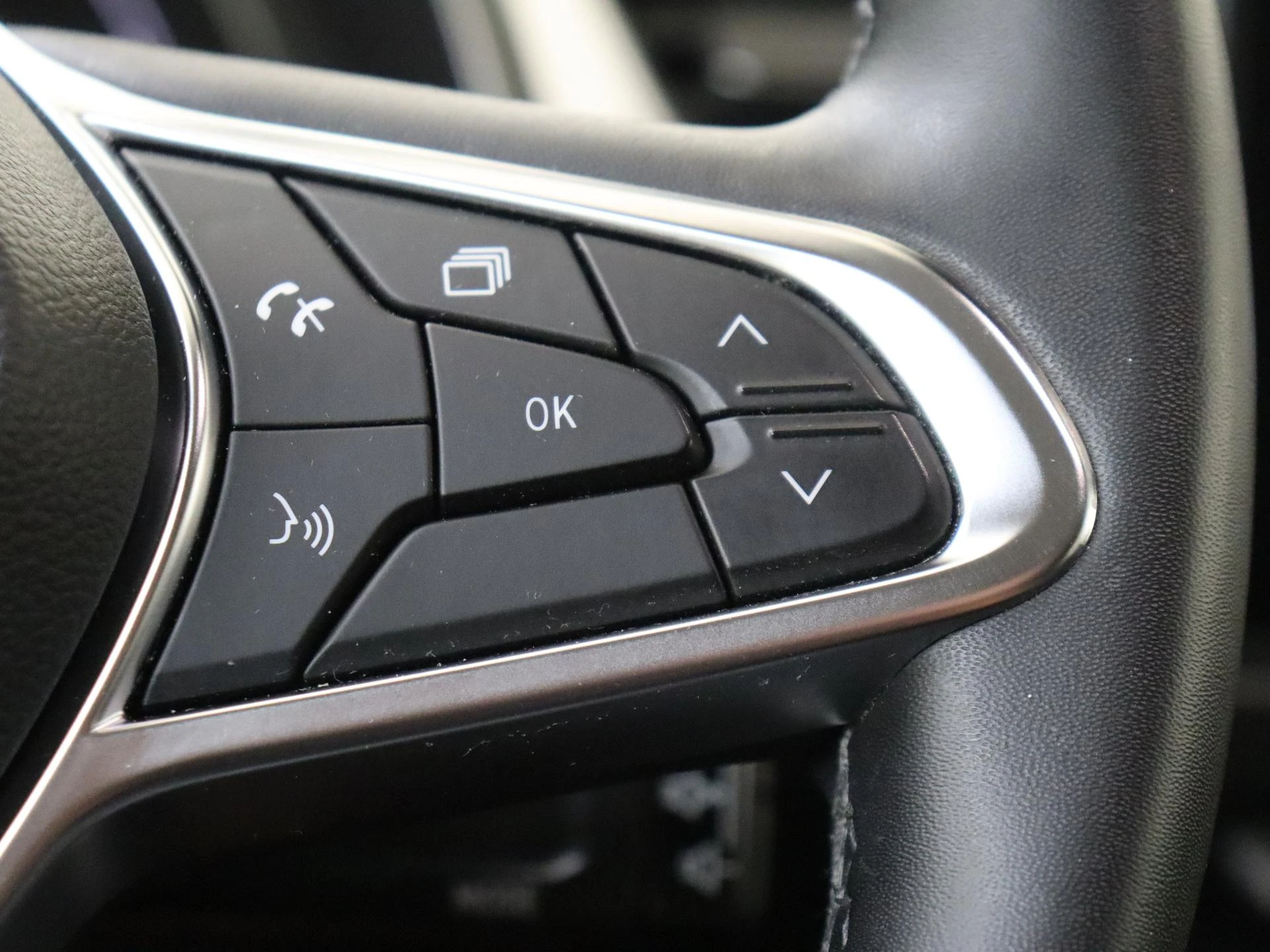 Renault-Captur-image-12